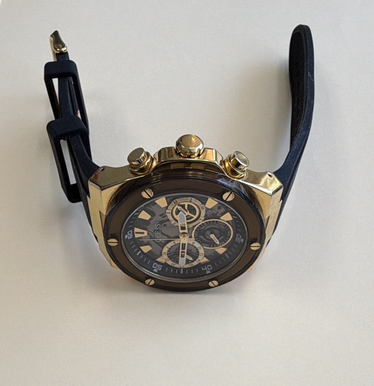 GUESS Poseidon Men’s Quartz Analog Watch Black Silicone Strap 50m