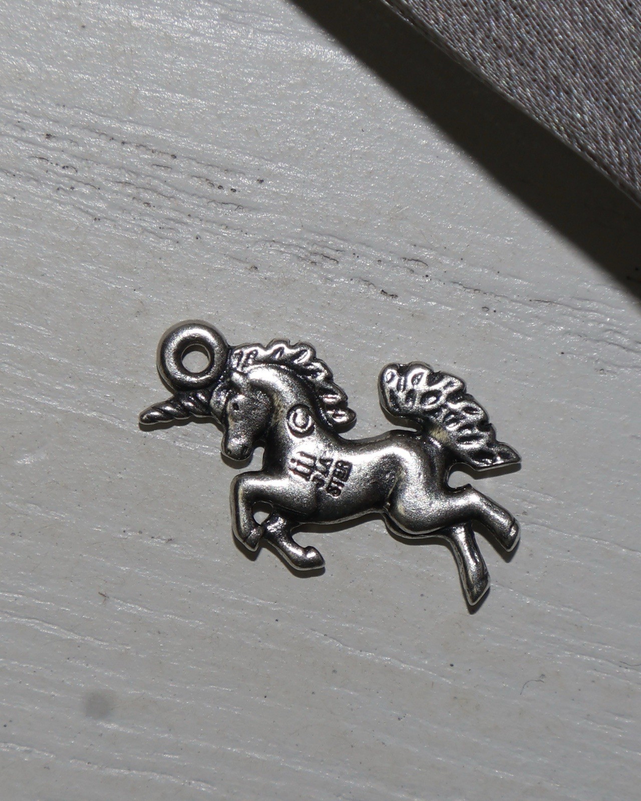 Retired James Avery 925 Unicorn Charm 1.2G / 0.7in