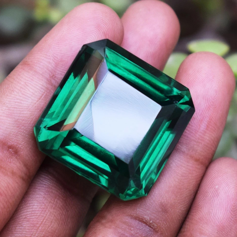 140.00 CT Flawless Muzo Green Emerald Octagon Cut Certified Loose Gemstone