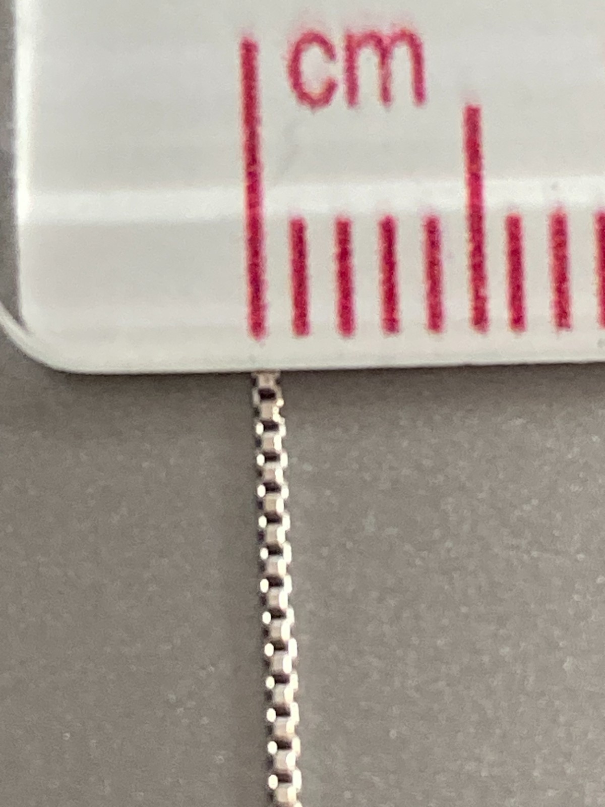 .925 Sterling Silver 18″ Box Chain Necklace 0.5mm Spring Ring