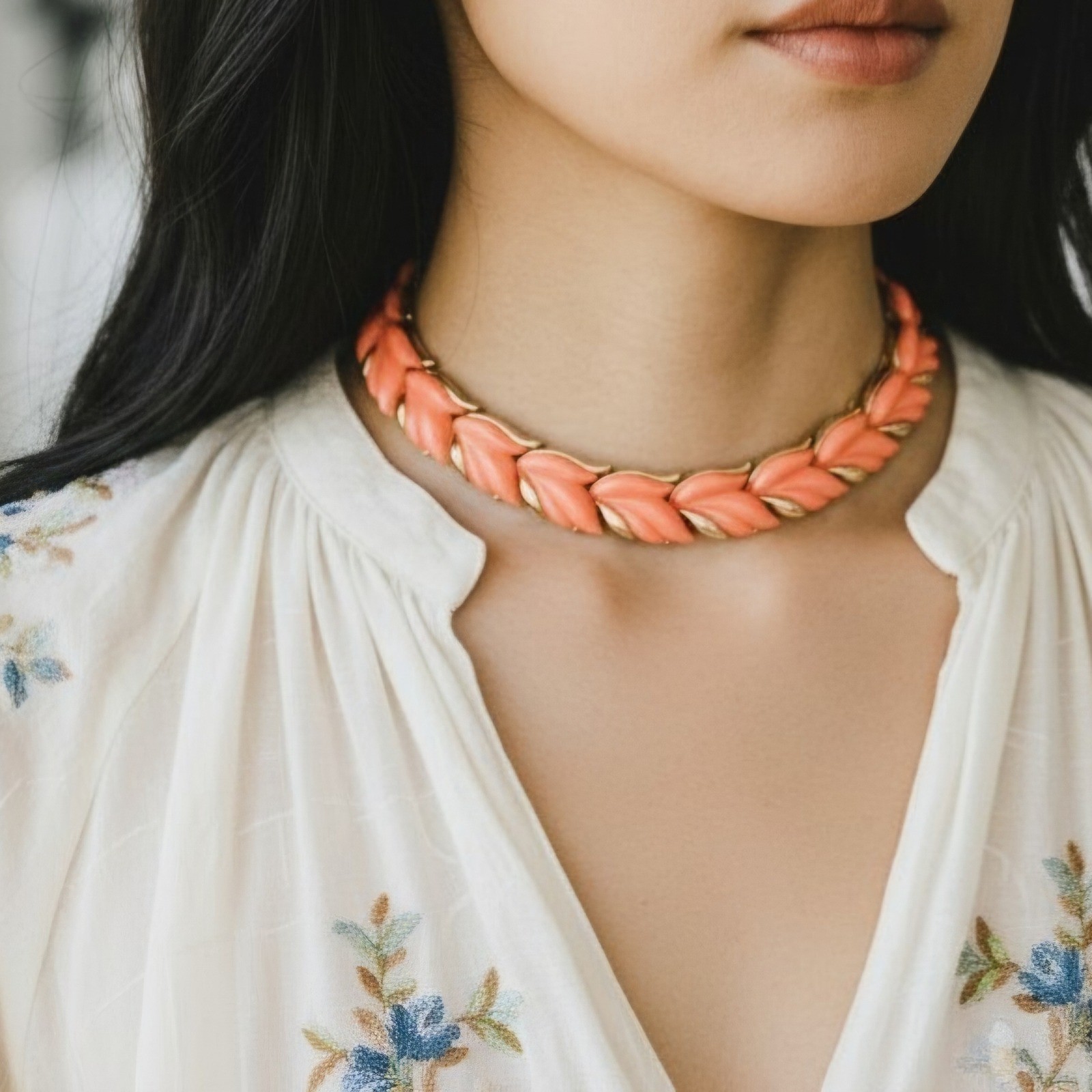 Vintage Dafri Orange Thermoset Lucite Leaf Choker Necklace Mid Century MCM 15″