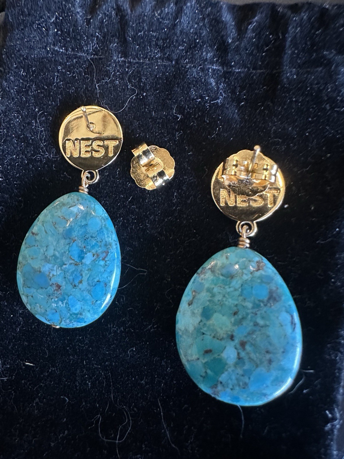 NEST Jewelry Turquoise Teardrop Dangle Earrings Brass Gold Tone 2in Signed