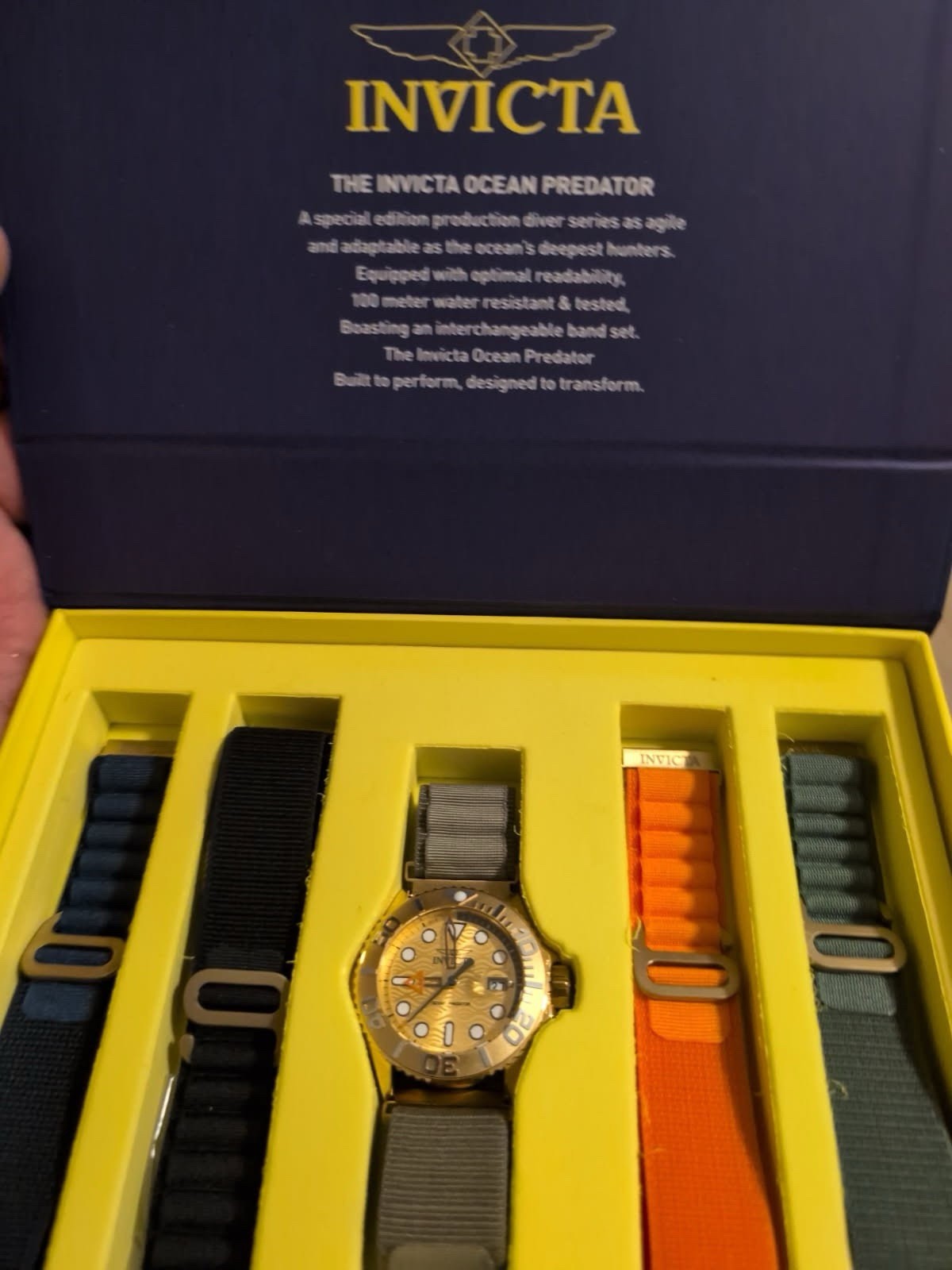 Invicta Ocean Predator Special Edition Diver Watch Quartz Date 200m Box Bands
