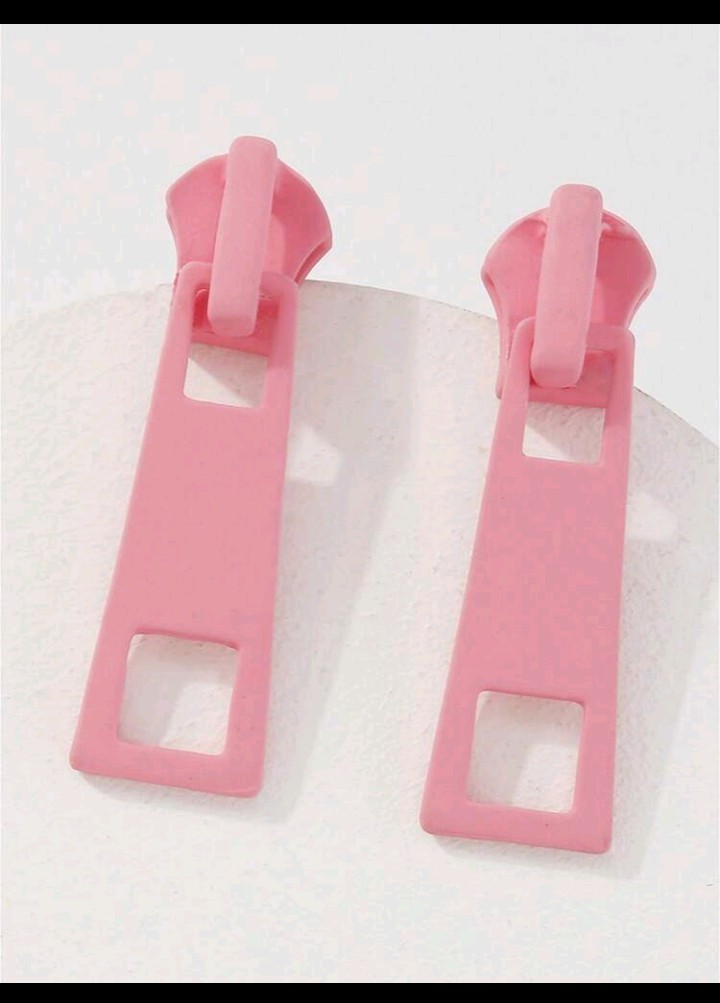 Pink Fashion Creative Zipper Lock Design Earrings.