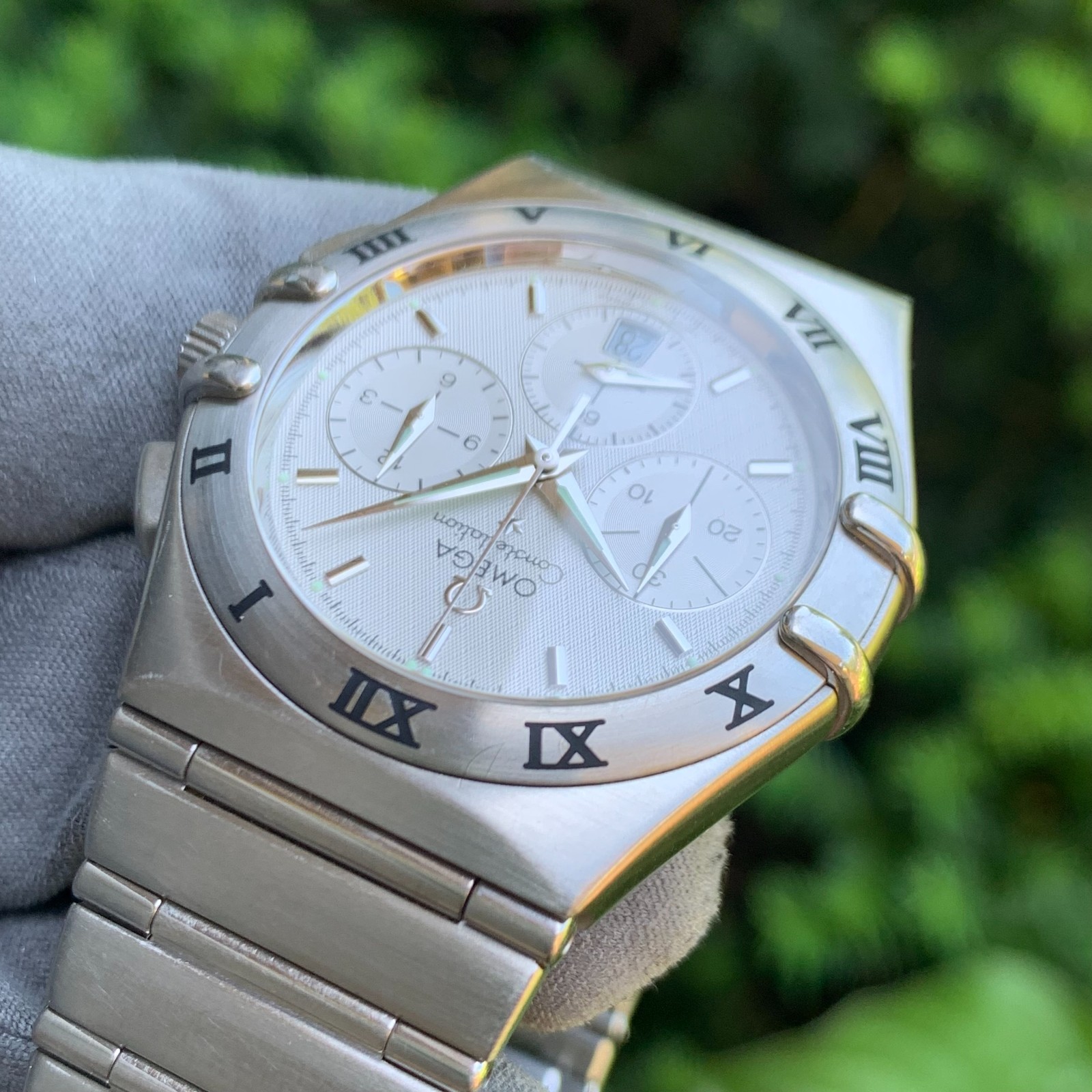 Omega Constellation Chronograph Ref. 1542.30 38mm Crosshatch Dial Wristwatch