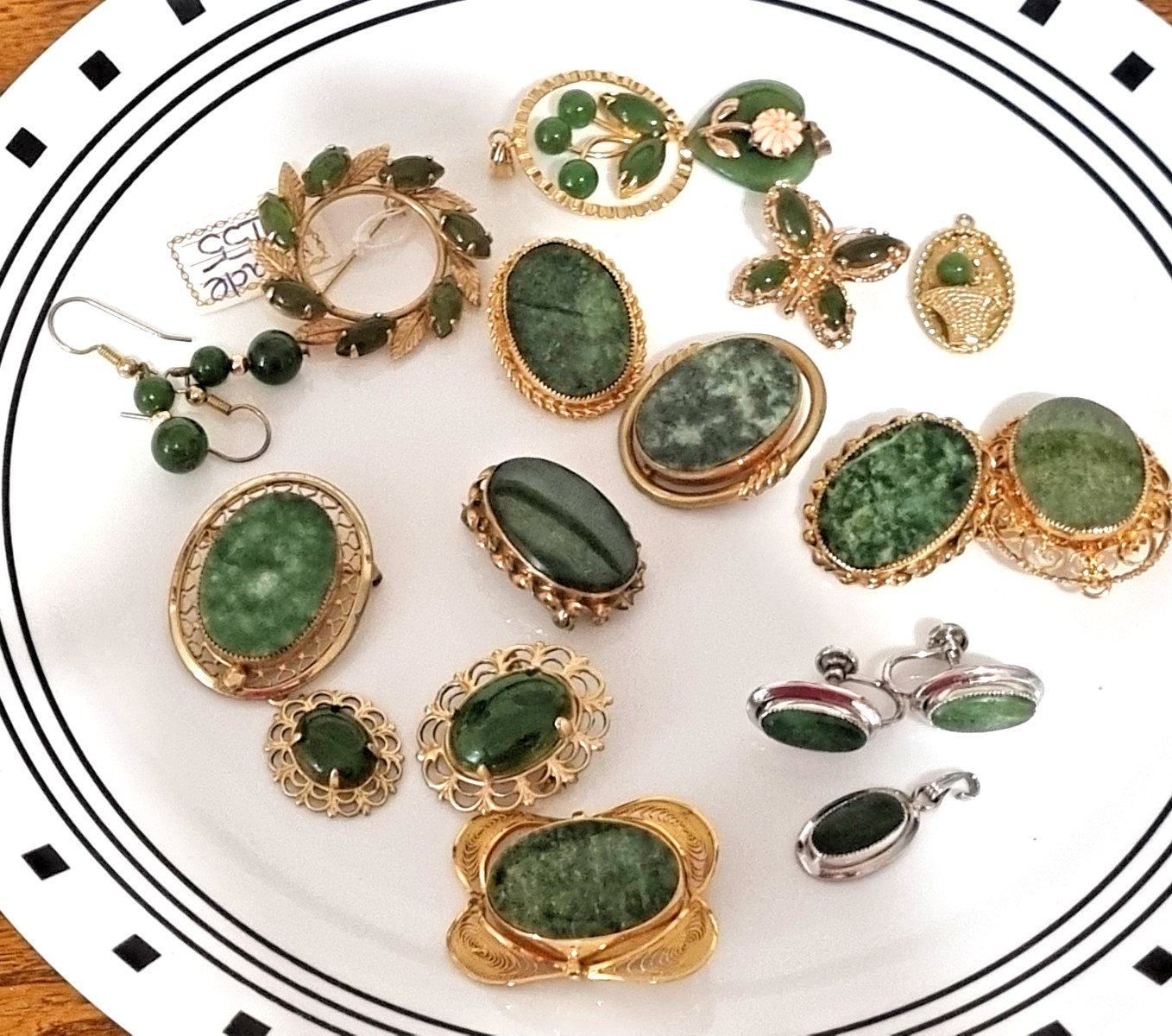 Vintage Genuine Jade 12K Gold Filled Brooch Pendant Lot 1950s USA see Video 74gm