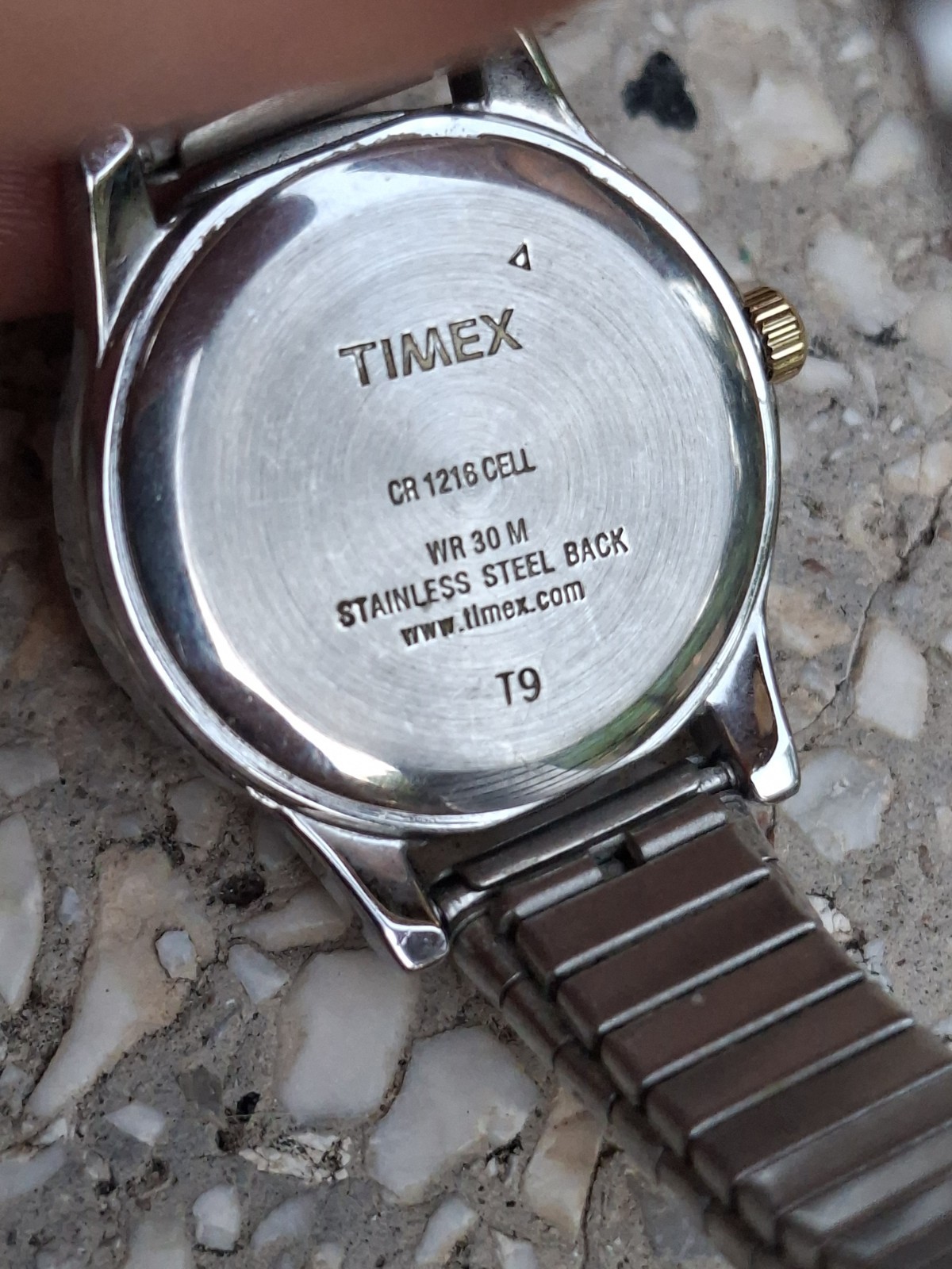 Timex Indiglo Two-Tone Quartz Watch Date White Dial WR30M Expansion Band