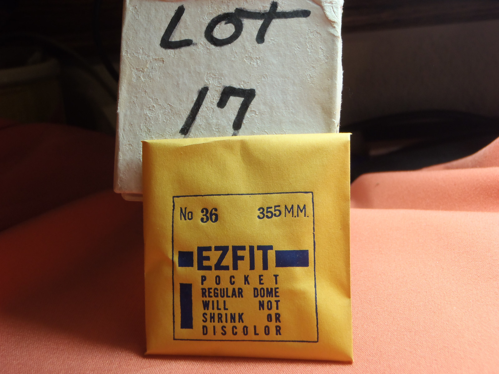 EZFIT REGULAR DOME ROUND PLASTIC WATCH CRYSTAL 35.5MM NOS