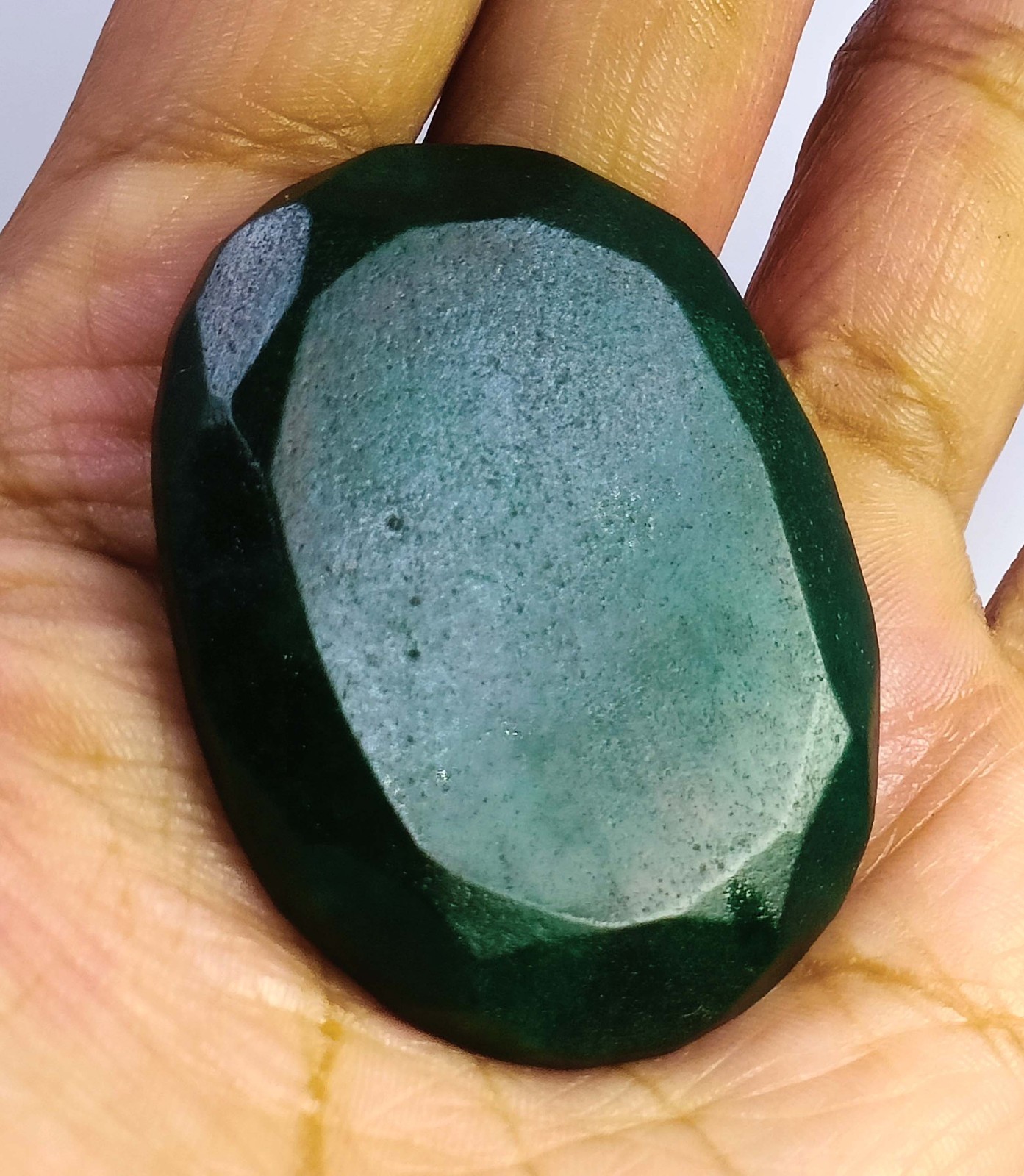Elegant Quality Natural Green Emerald 114 Ct Oval Shape IGL Gemstone 6AHL