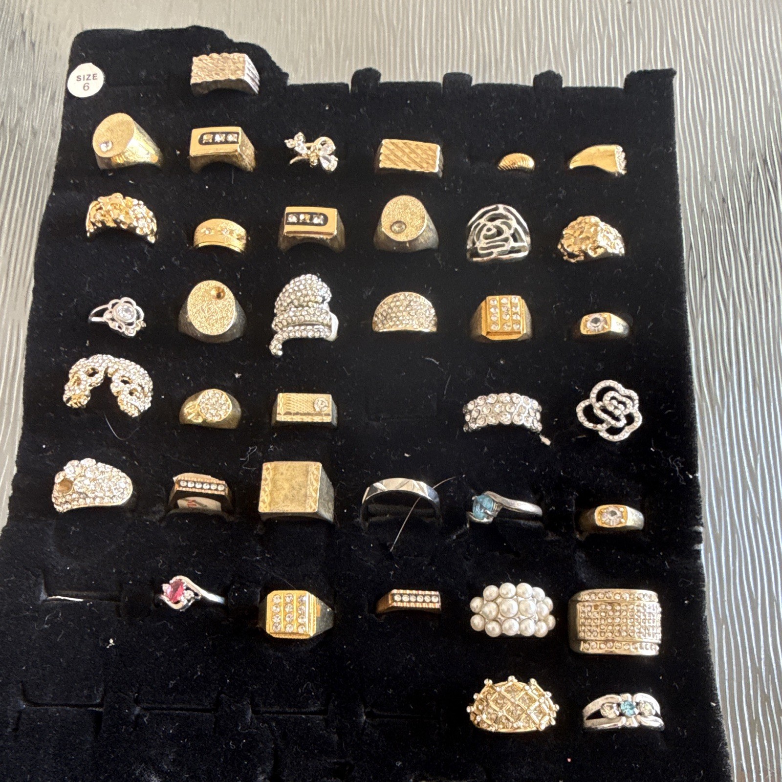 Mixed Lot 31 Costume Fashion Rings Gold & Silver Tone Rhinestone Metal