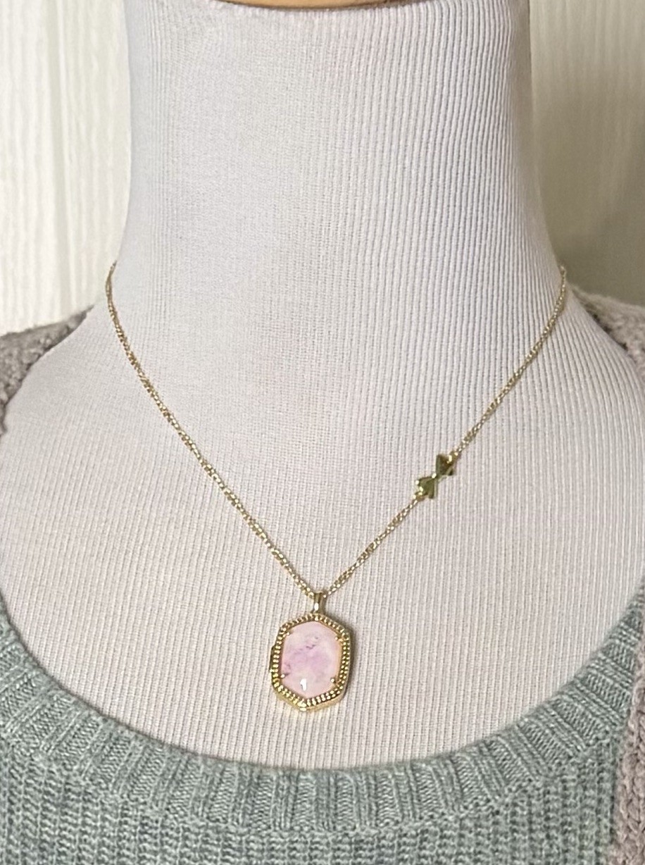 🌹Kendra Scott x LoveShackFancy Daphne Gold Locket Necklace Pink Mint Rosa Beaux