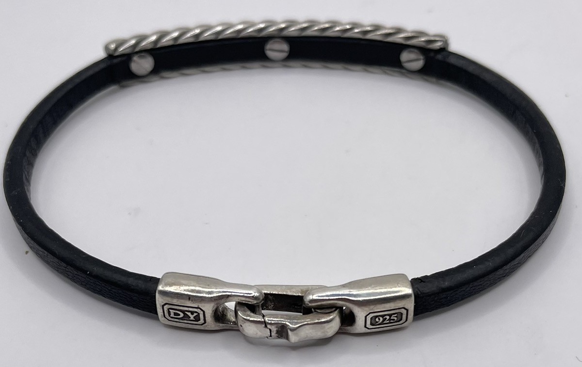 8″ David Yurman Men’s Chevron Leather ID Bracelet with Black Diamond (PD3048242)