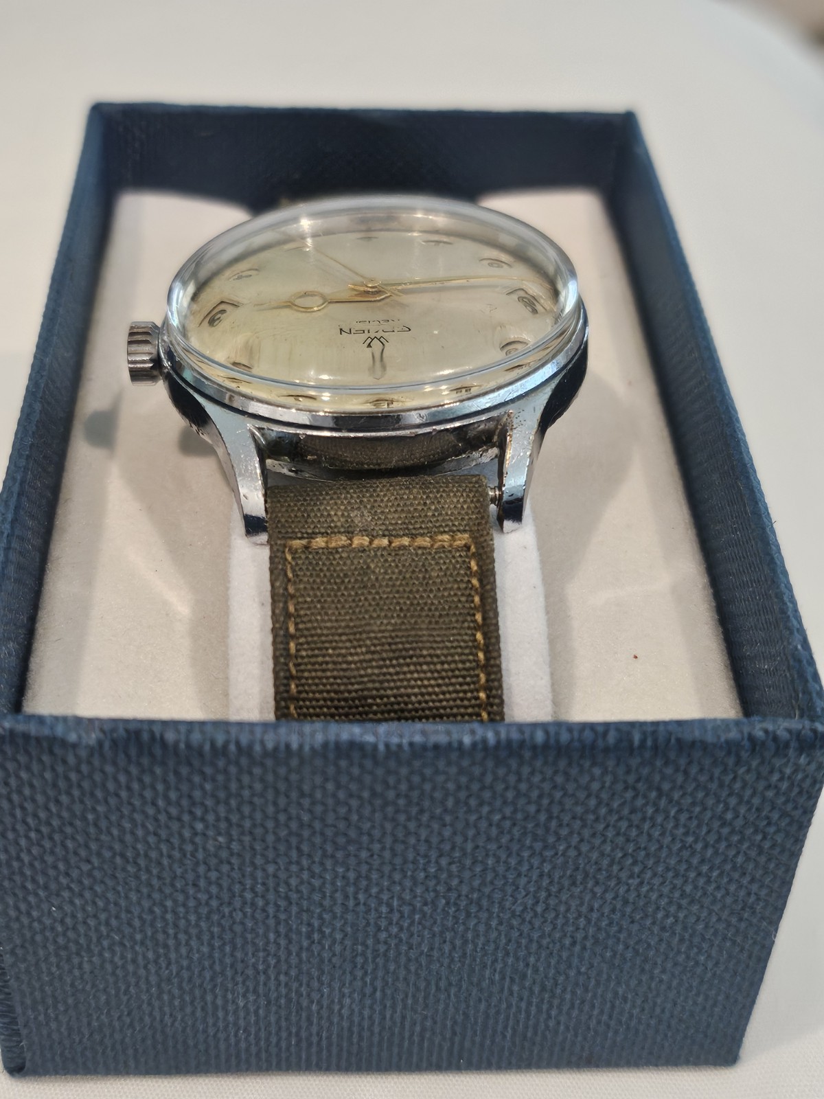 Gruen Precision Airflight Jump Hour – Vintage US Military Engraved Watch