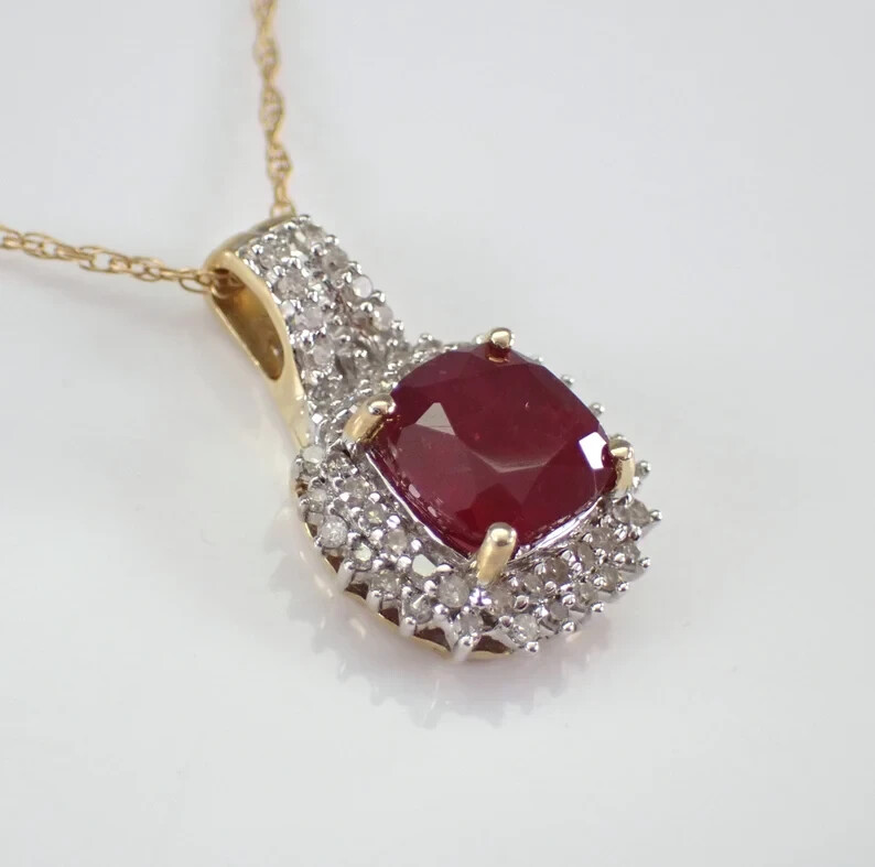 2.20Ct Cushion Cut Natural Red Ruby Women’s Halo Pendant Solid 14K Yellow Gold