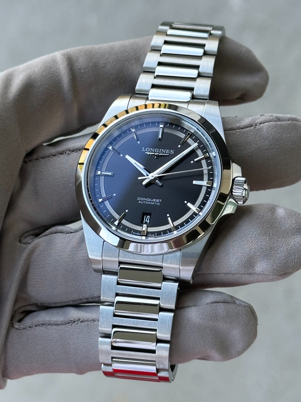 Longines Conquest Automatic Black Dial 38mm Ref. L3.720.4.52.6 w/ Box + Papers
