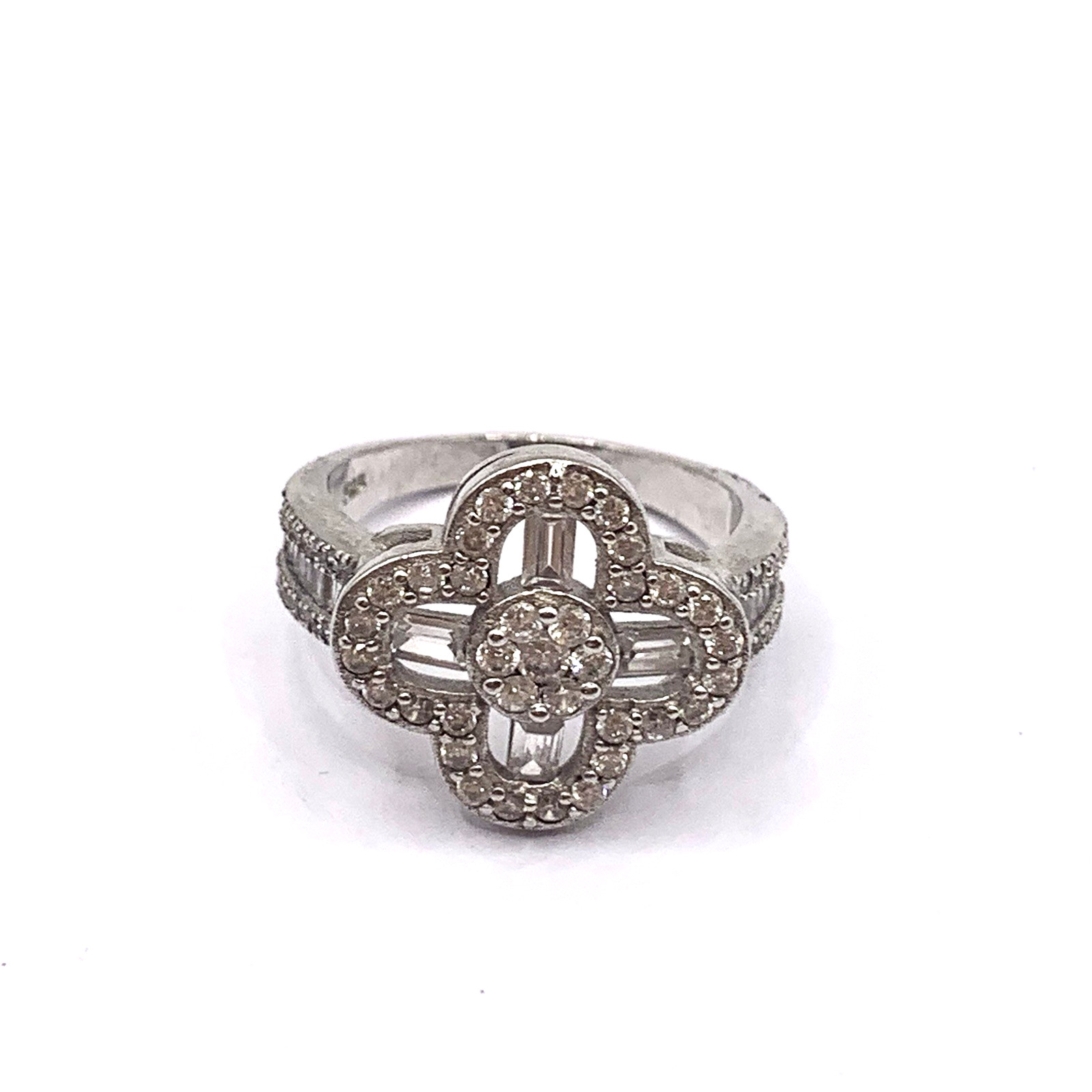 CZ Cluster 925 Sterling Silver Ring Ornate Flower Round Baguette Cut – Size P