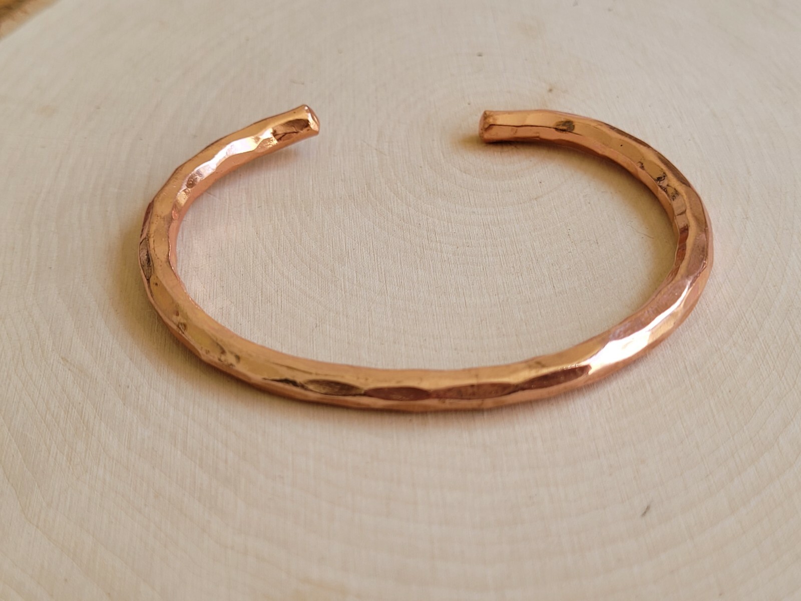 Hammered Solid Copper Cuff – Pure Copper Arthritis Therapy Adjustable Bracelet