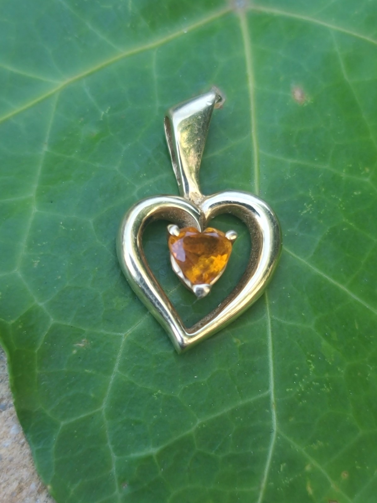 14k Solid Yellow Gold Orange Citrine Heart Charm Necklace Pendant 2grams