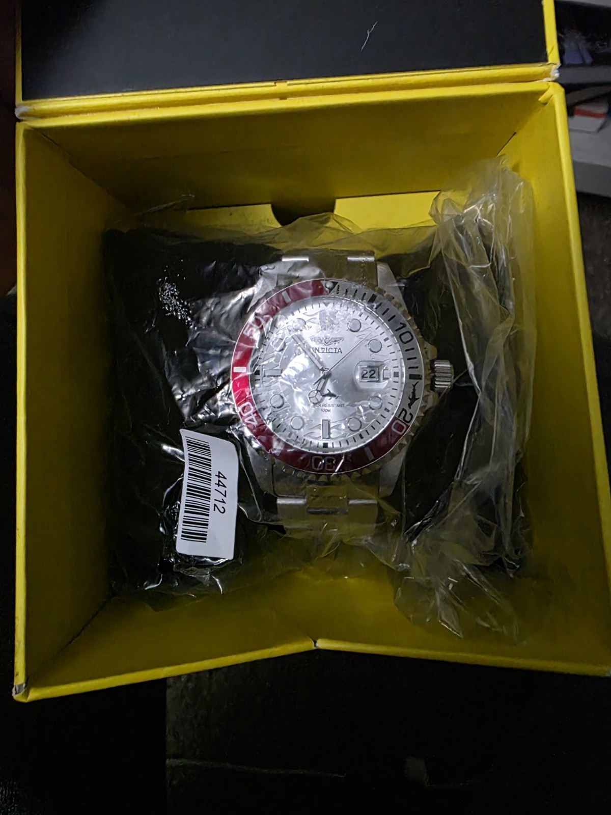 44712 – Invicta Pro Diver Men’s Watch – 43mm, Steel