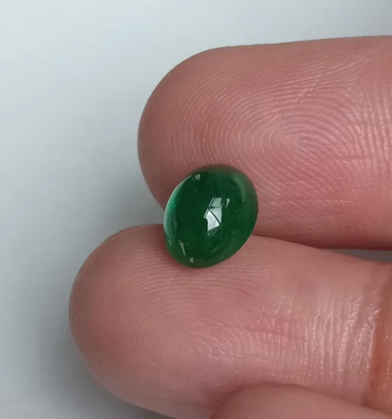 9X7MM Vivid Green Emerald Cabochon Polished Natural Zambian Gemstone 2.40 Ct