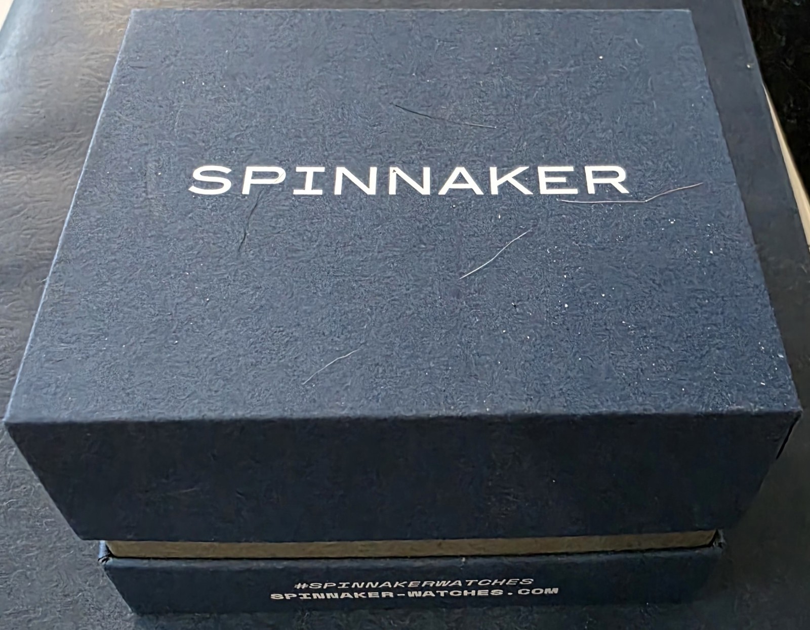 Spinnaker SP-5080-88 Automatic 200M Dive Watch Box & Extra Links