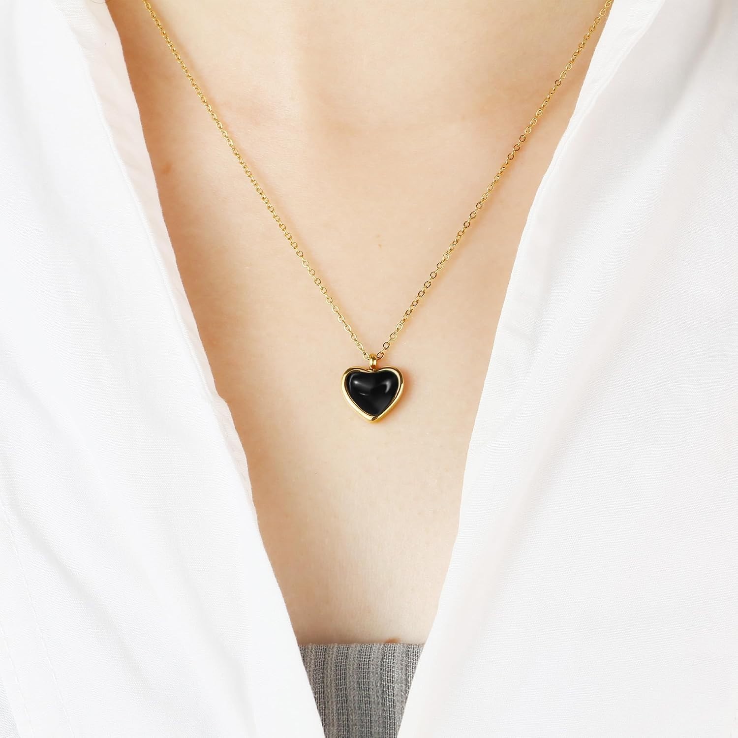 Adjustable Black Tourmaline Heart Necklace – Gold-Plated Women’s Jewelry Gift