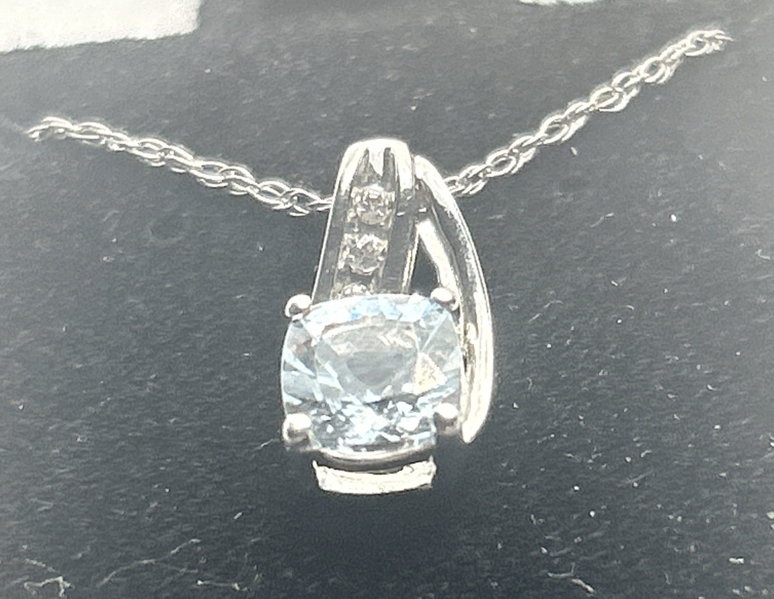 NEW Aquamarine and white sapphires Pendant Necklace 18″ Sterling Silver, 925