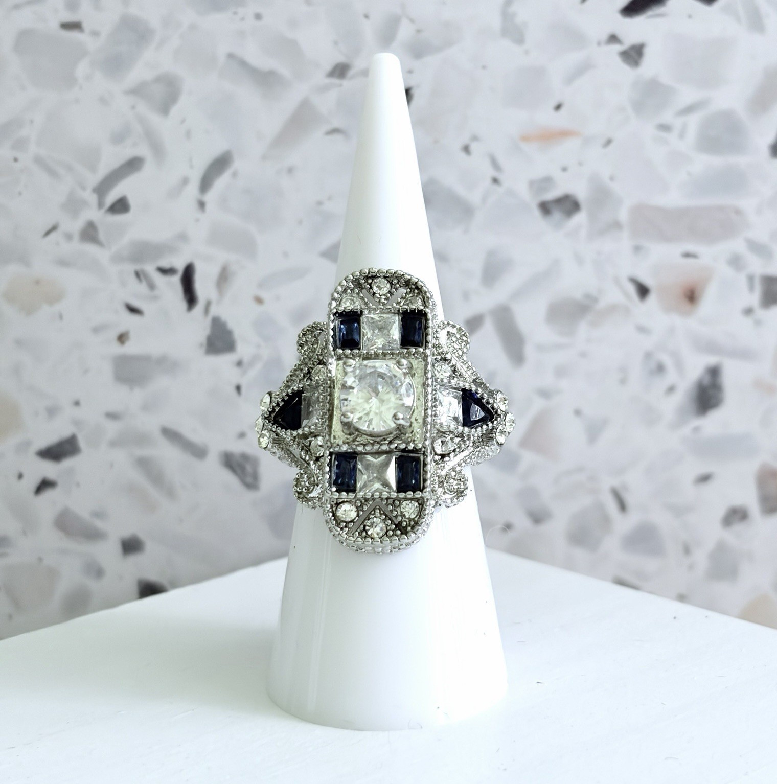 Art-Deco Filigree Cocktail Shield 14k Gold Simulated Sapphire Women’s Ring 6