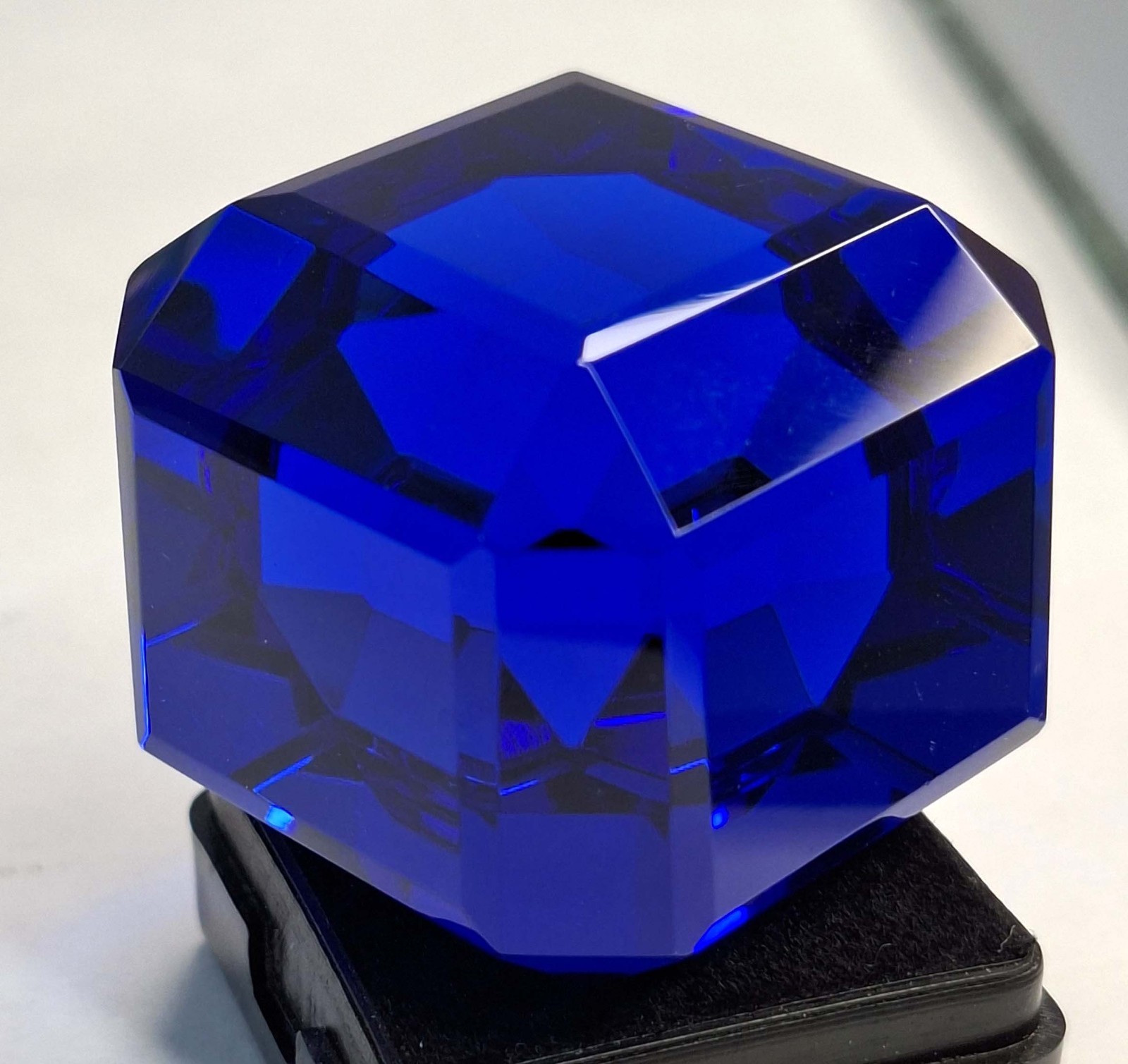 Huge Blue Topaz Natural Cube Cut 292-294 Ct Certified Loose Gemstone RK1094