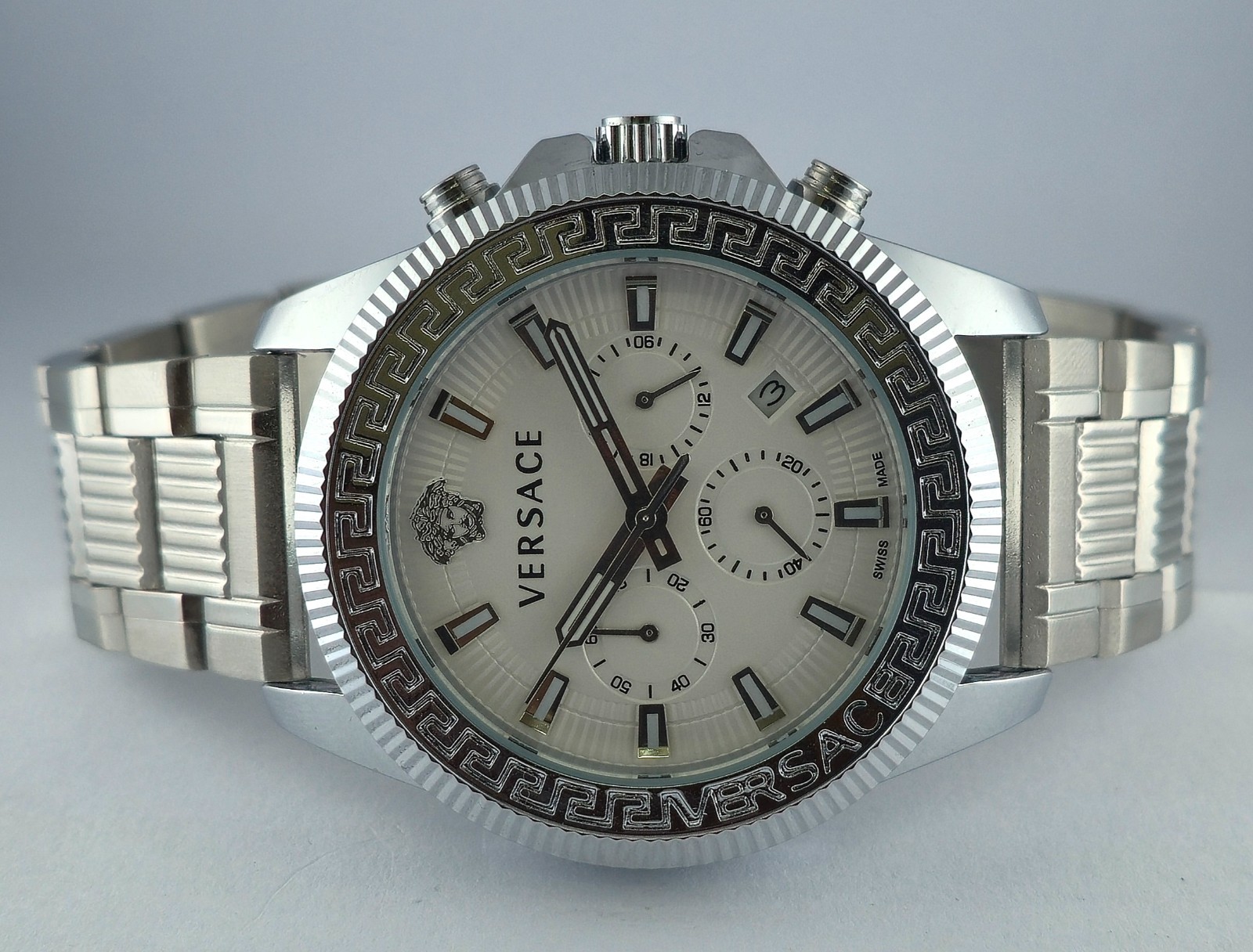 Refurbished Luxury Versace White Dial Chronograph/Date Quartz Wristwatch