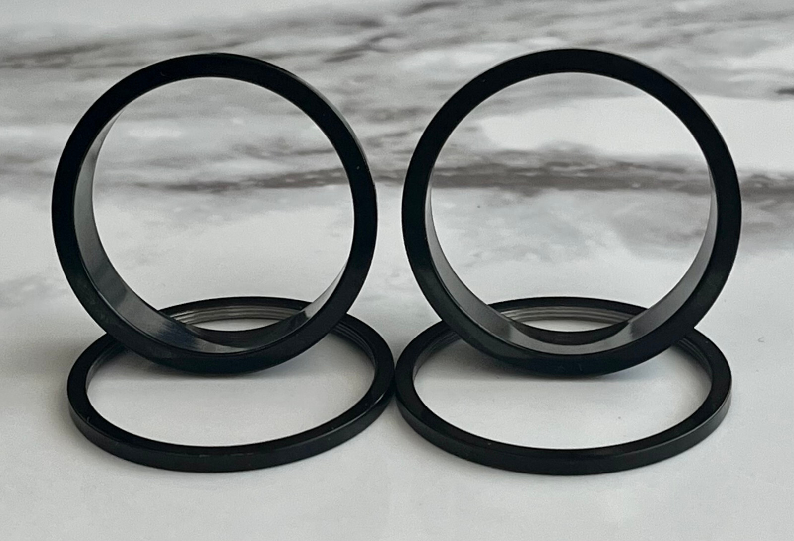 PAIR Black Screw Fit Tunnels Ion Plated Steel Ear Plugs Earlets Guages Gauges