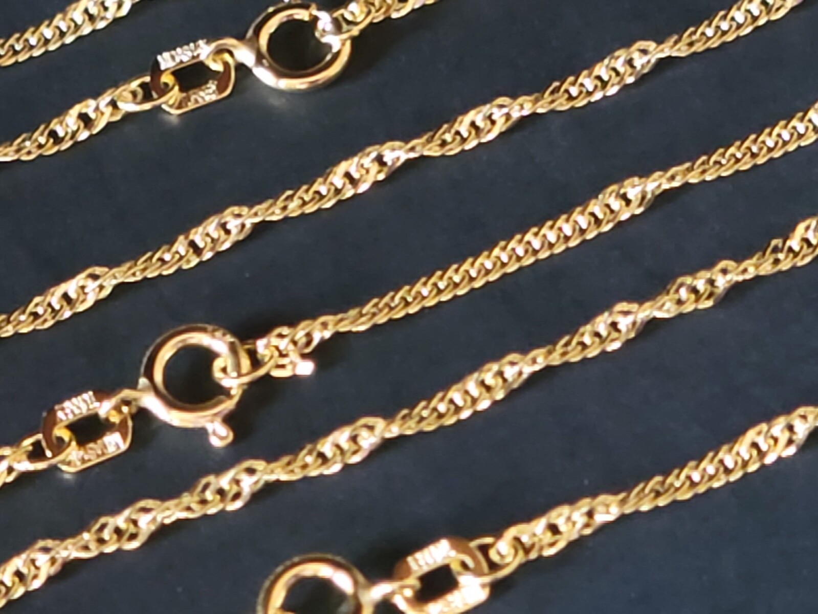 Singapore Chain 14 k Solid Yellow Gold 1.3 mm Diamond Cut Necklace 16″ – 24”