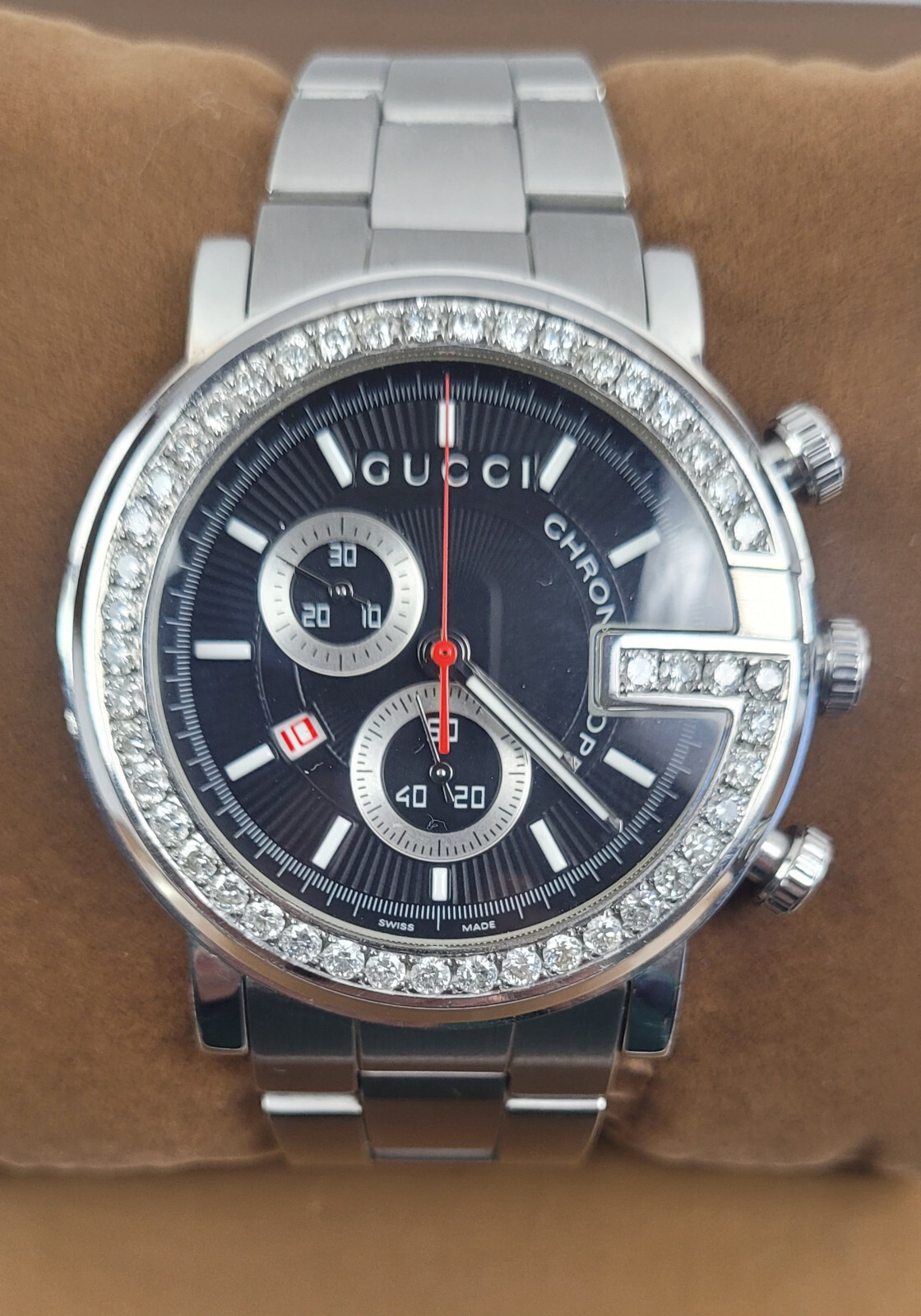 Gucci Chronoscope Watch 46 Diamond Bezel Mens’ SS Band Model #YA101309