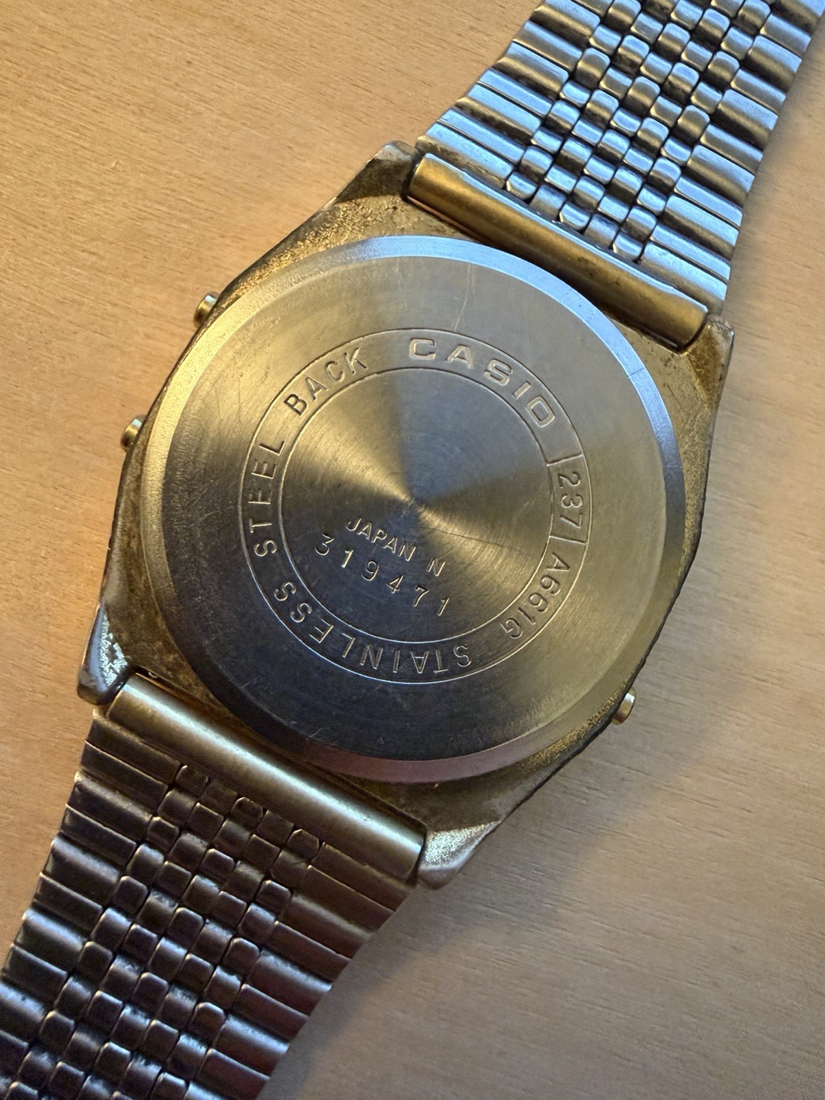 Vintage Casio A661G Module 237 Digital Watch Original Bracelet Runs