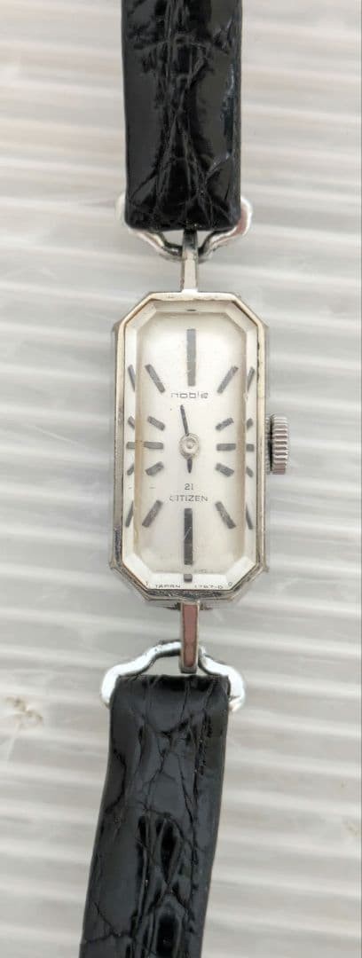 CITIZEN Noble 21 Quartz Watch Battery Dead For Parts Heavy Wear