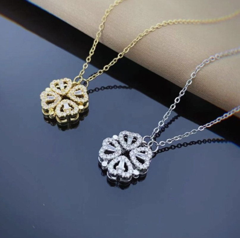 Retro Magnetic Heart Clover Pendant Necklace Women Openable Love Choker Gift