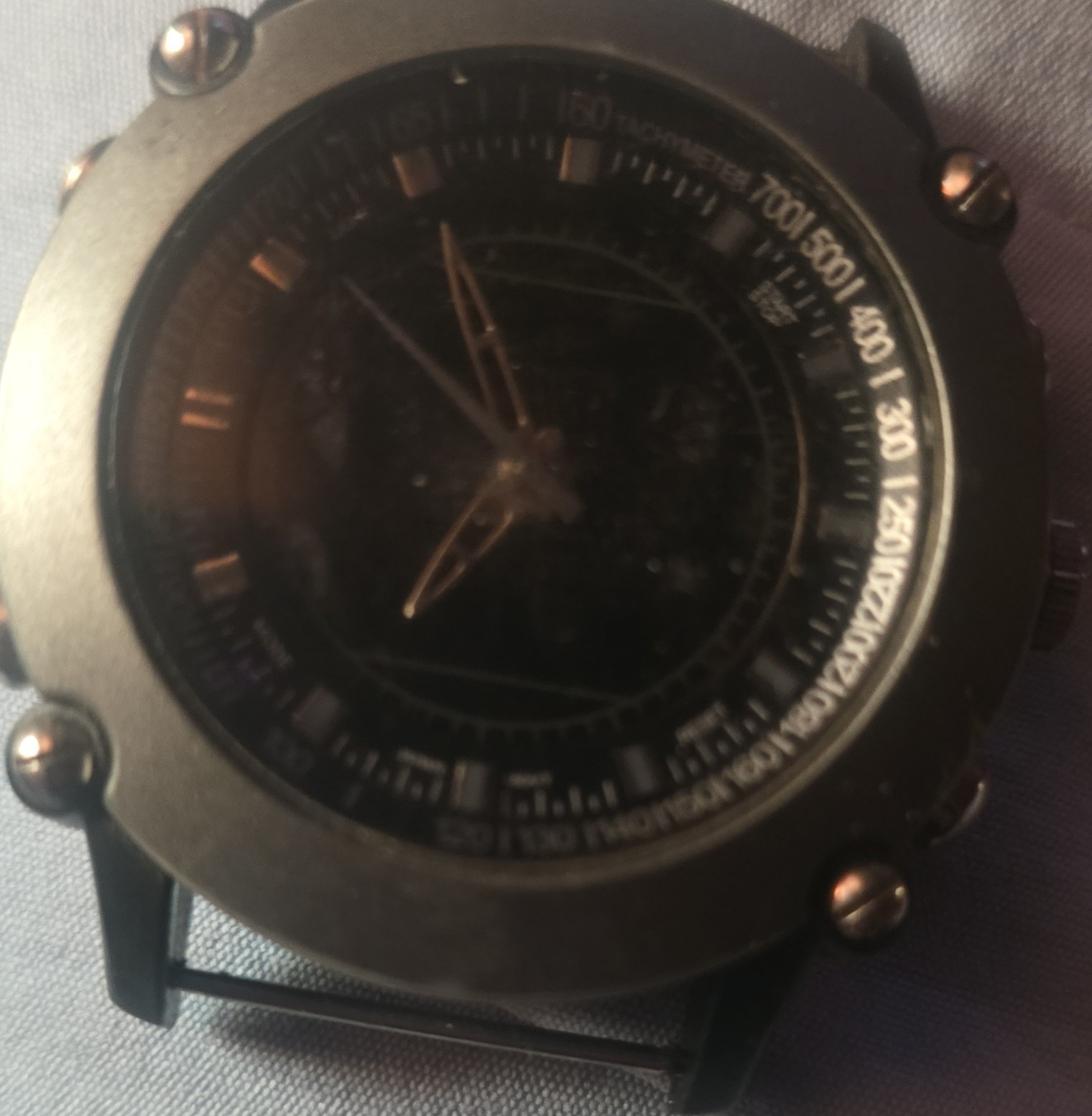 Men’s Black Round Analog Wristwatch Baton Indexes Metal Case Dress Dial