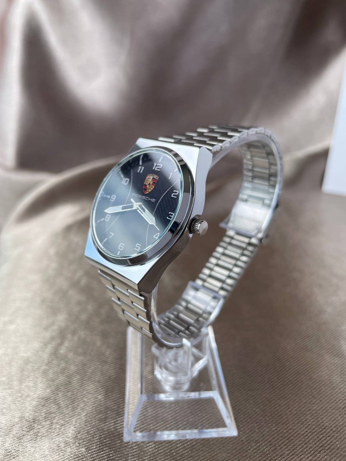 Porsche, handmade watch, quartz movement, Porsche