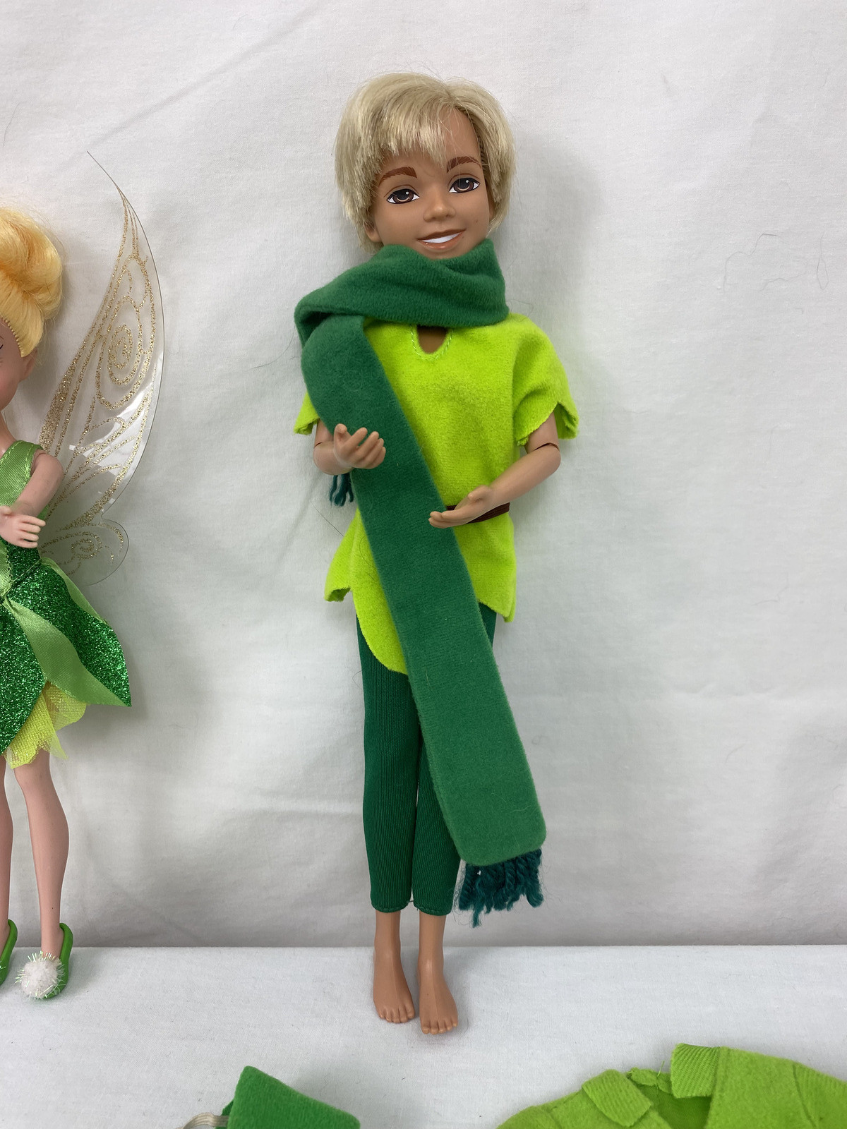 Disney Peter Pan Lot 3 Dolls + Tinker Bell Watch + 8 Outfits + Accessories