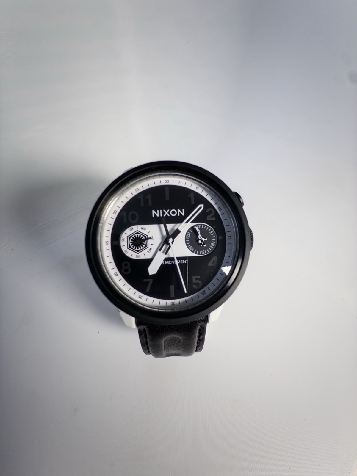 Nixon Star Wars Safari Deluxe First Order Quartz Watch White Case Leather