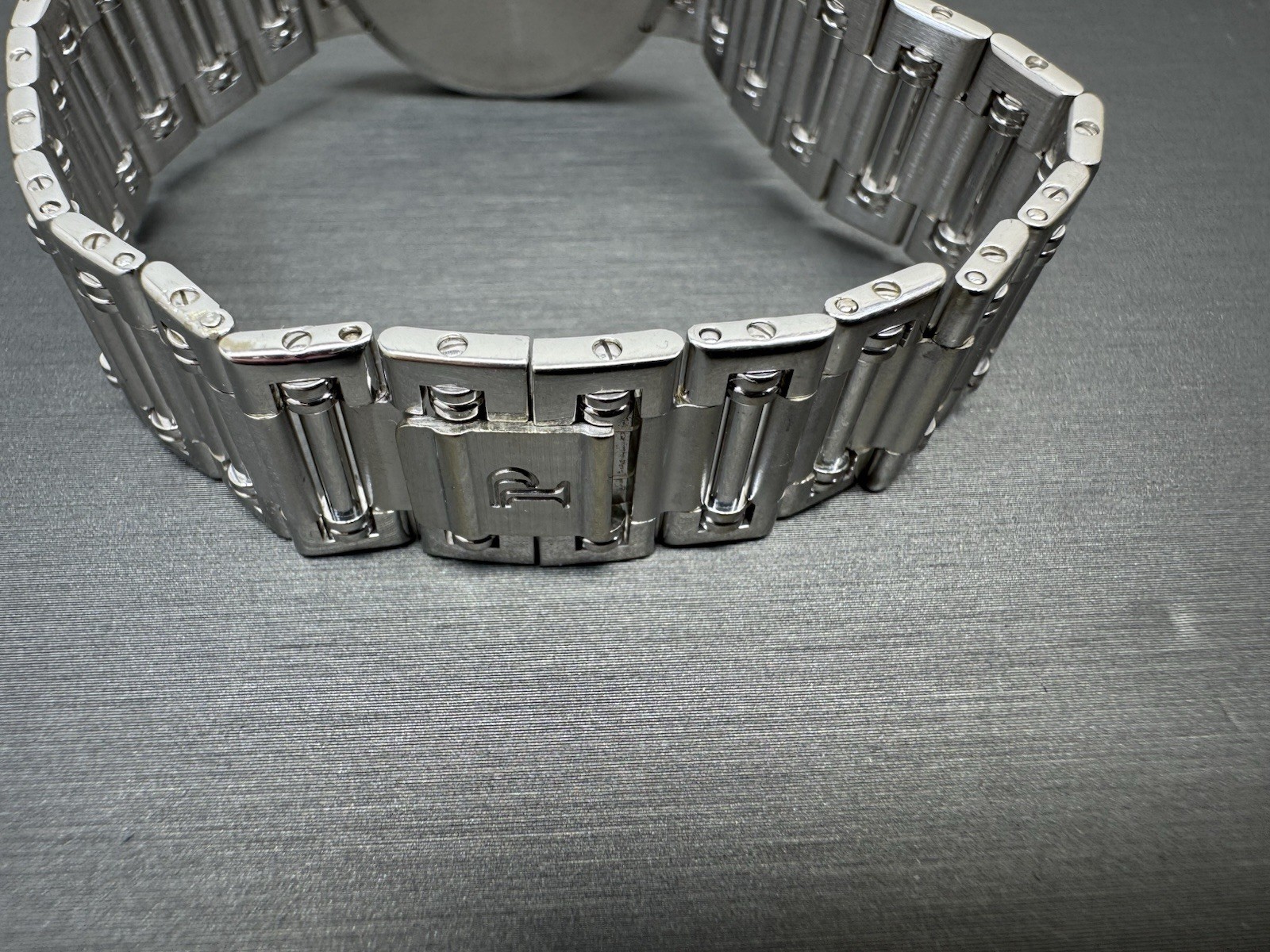 Piaget Dancer 18K White Gold Diamond Bezel Quartz Watch