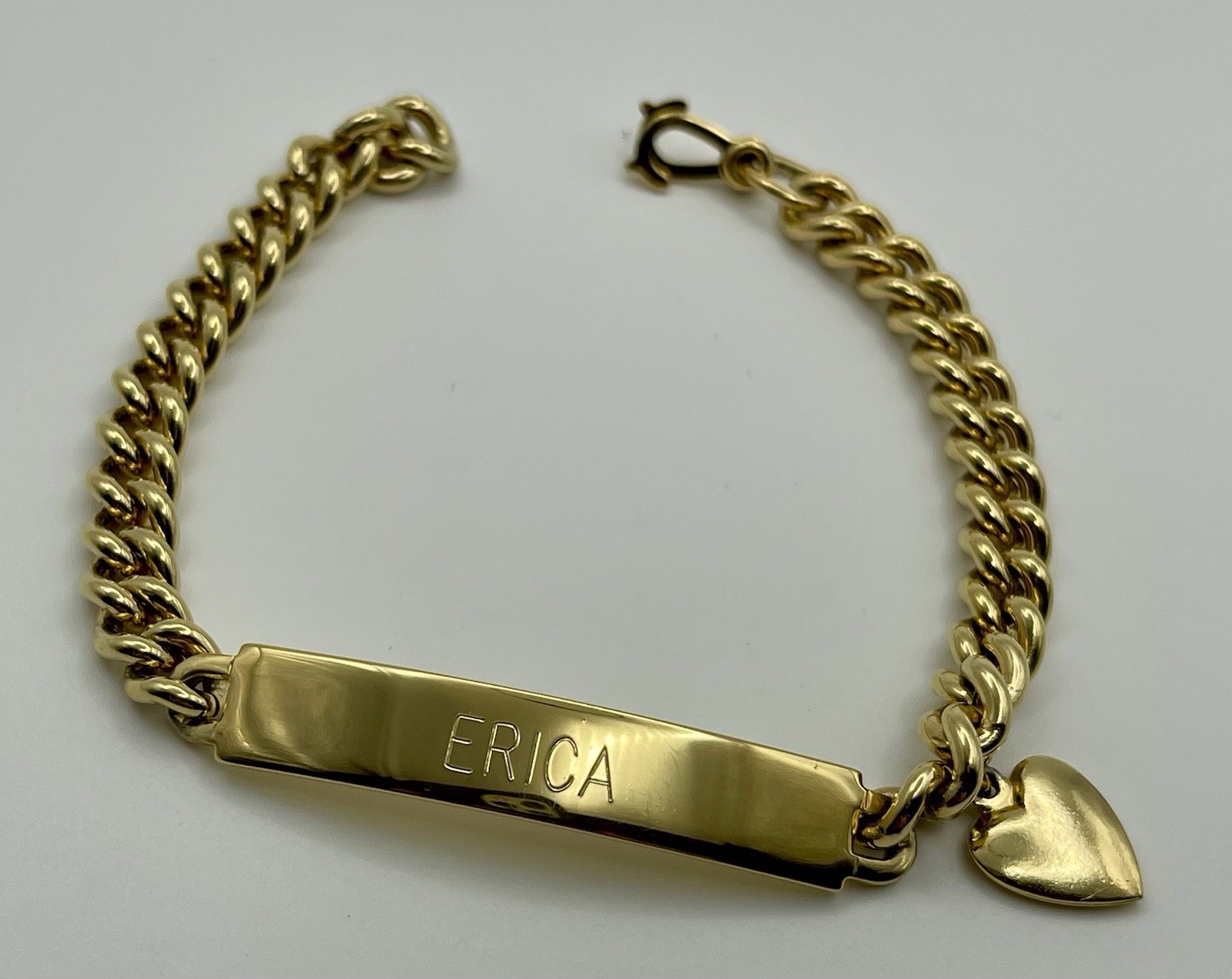 “ERICA” Signed Speidel USA Vtg Gold Tone ID Bracelet Engraved Heart Charm