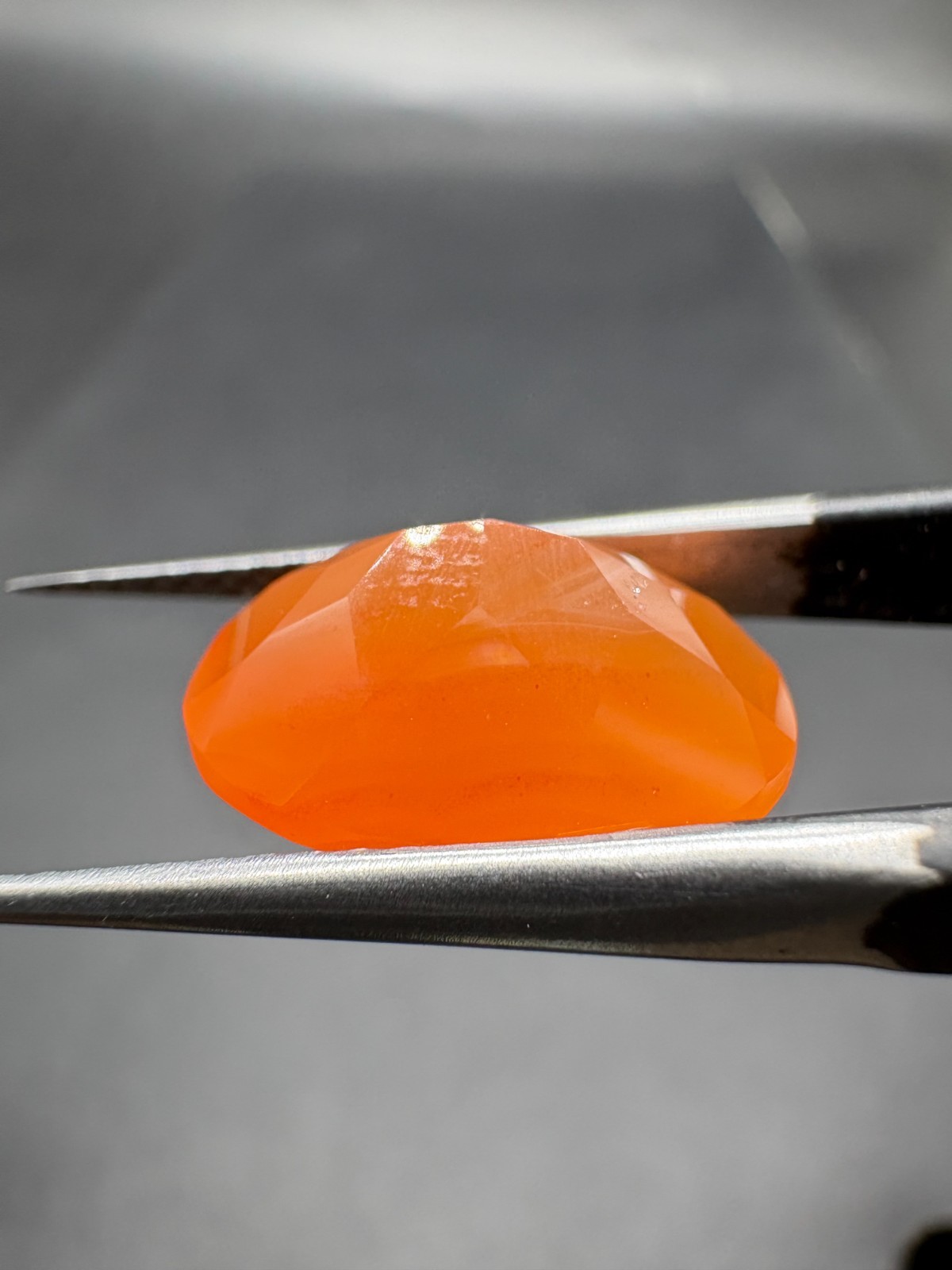 AAA Quality Carnelian, Oval 16X12 MM Gemstone, 7.65 TCW