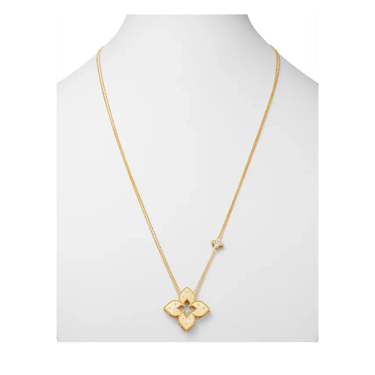 ROBERTO COIN 18K Yellow Gold Venetian Princess Diamond Pendant Necklace.