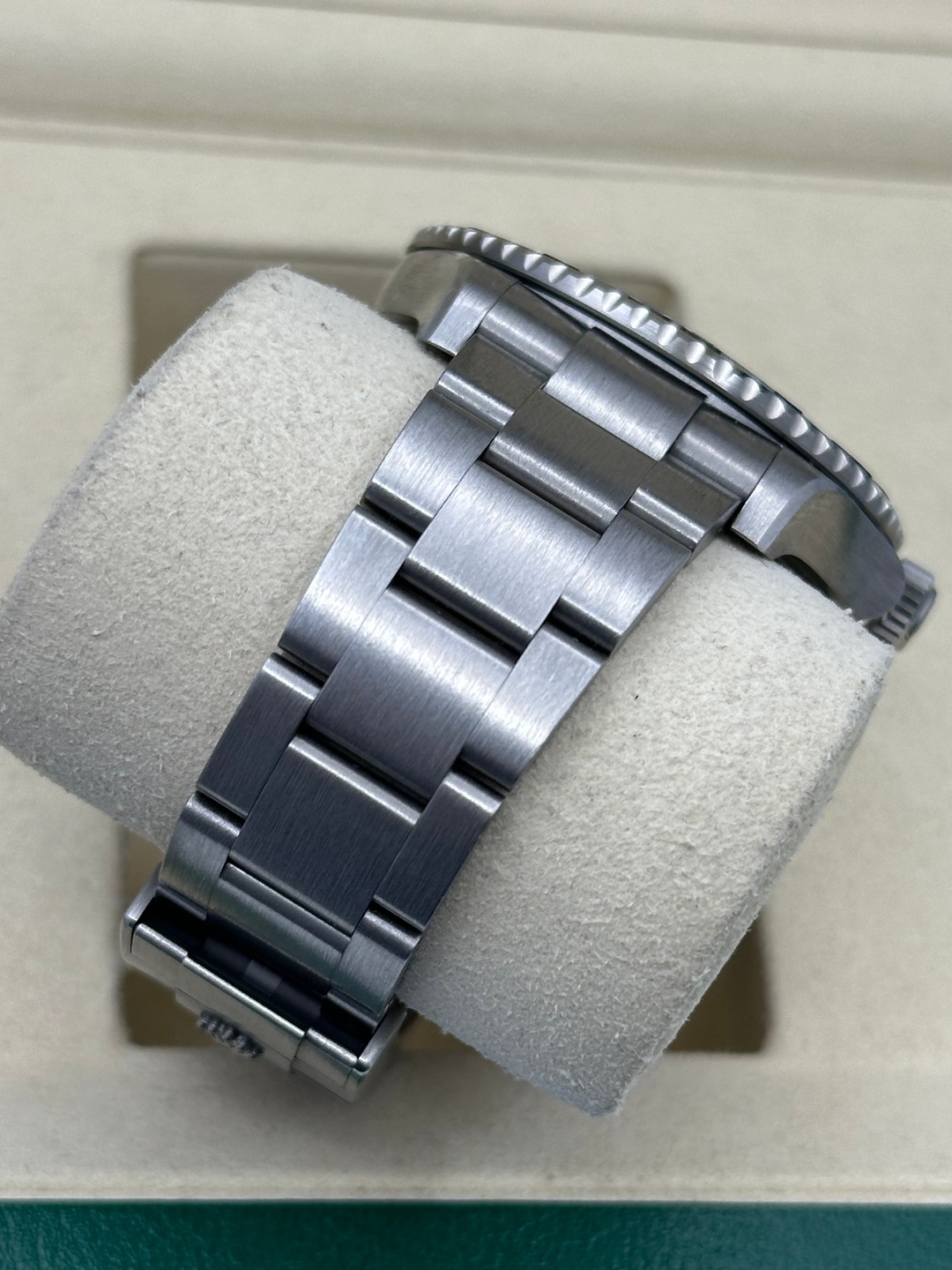Rolex 226627 NEW 2025