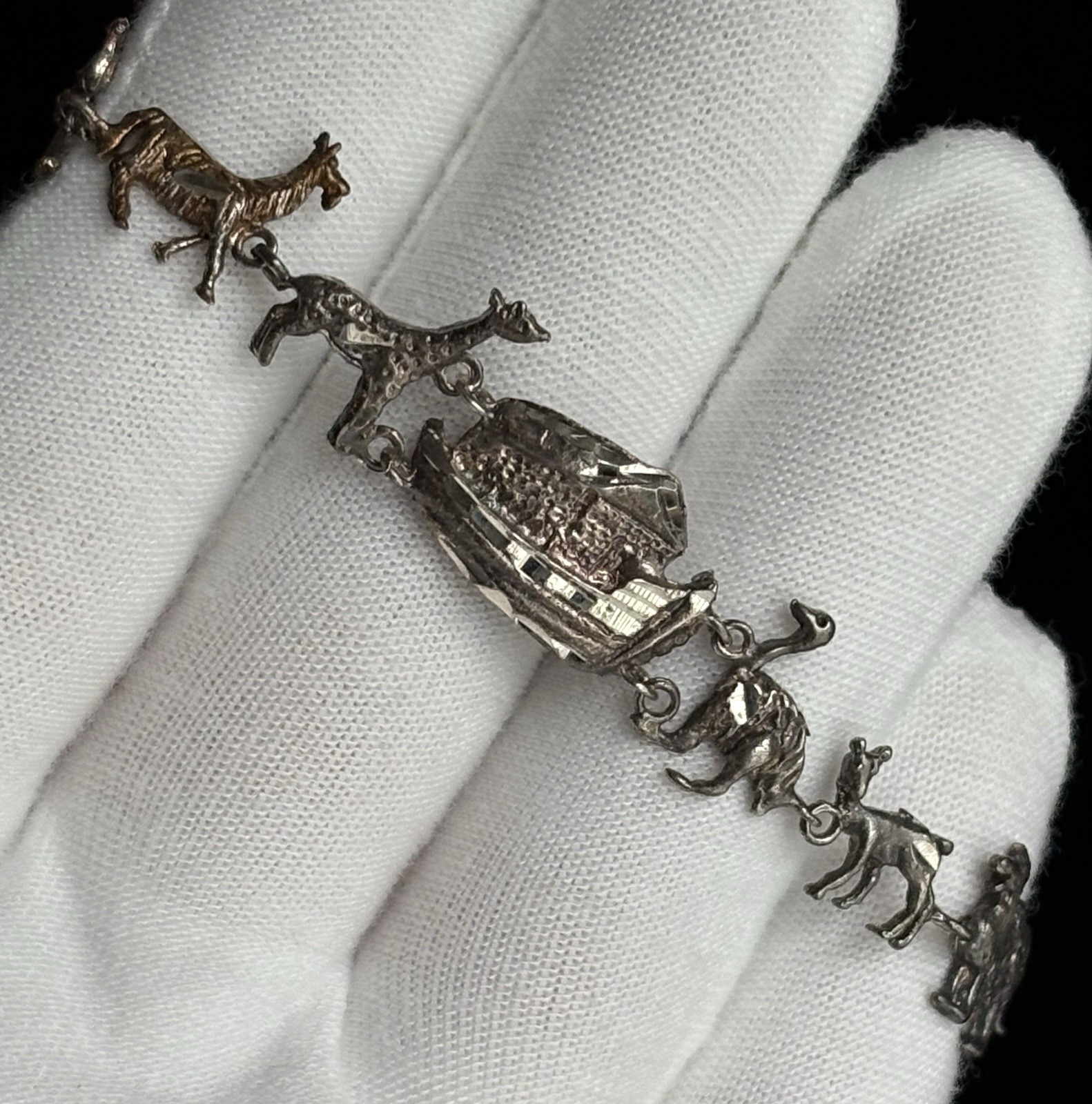 VTG Sterling Silver Noah’s Ark Bracelet 7.5in Diamond Cut LOVELY Ladies 925 JT