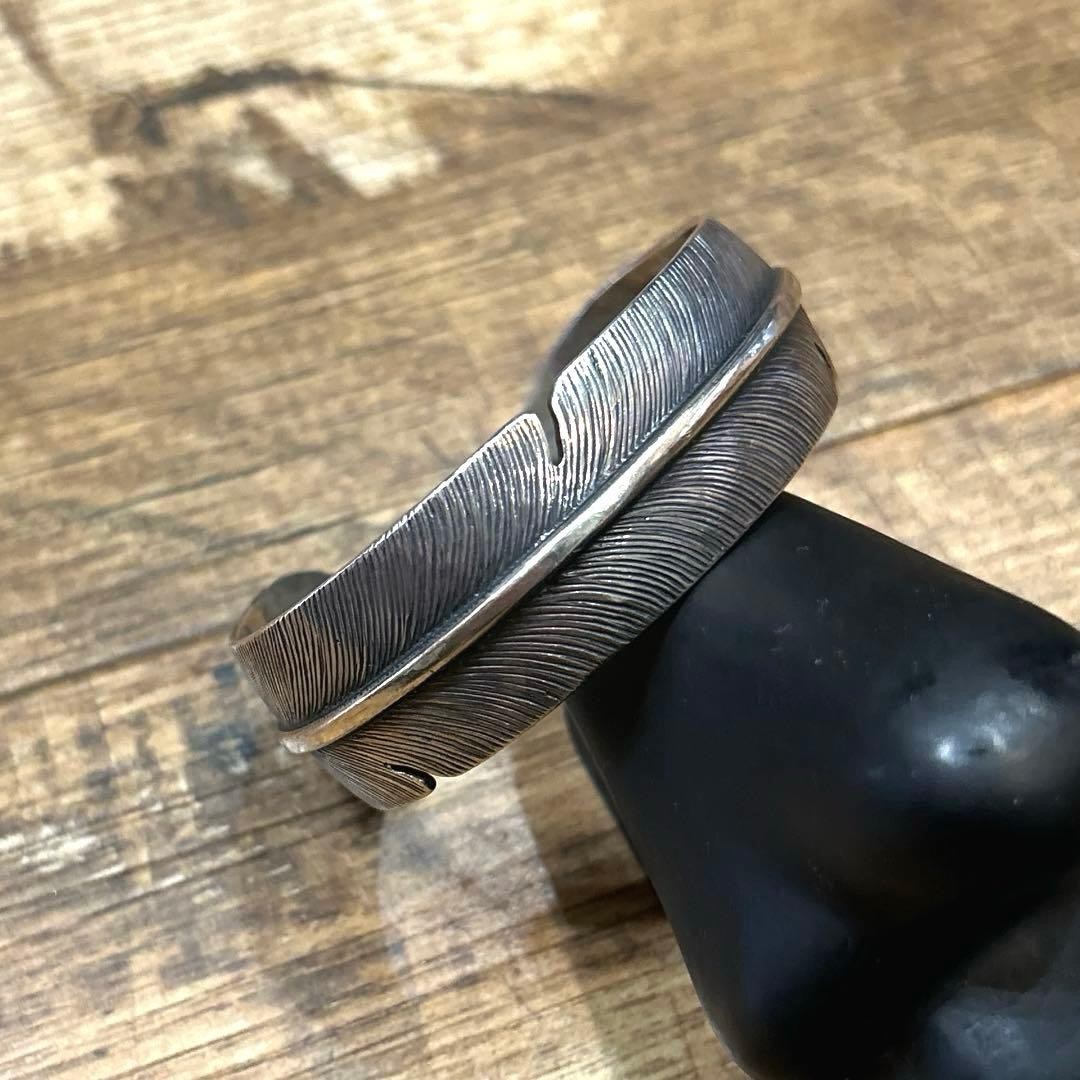 CHAN LUU Silver Feather Bangle Bracelet Used Not specified