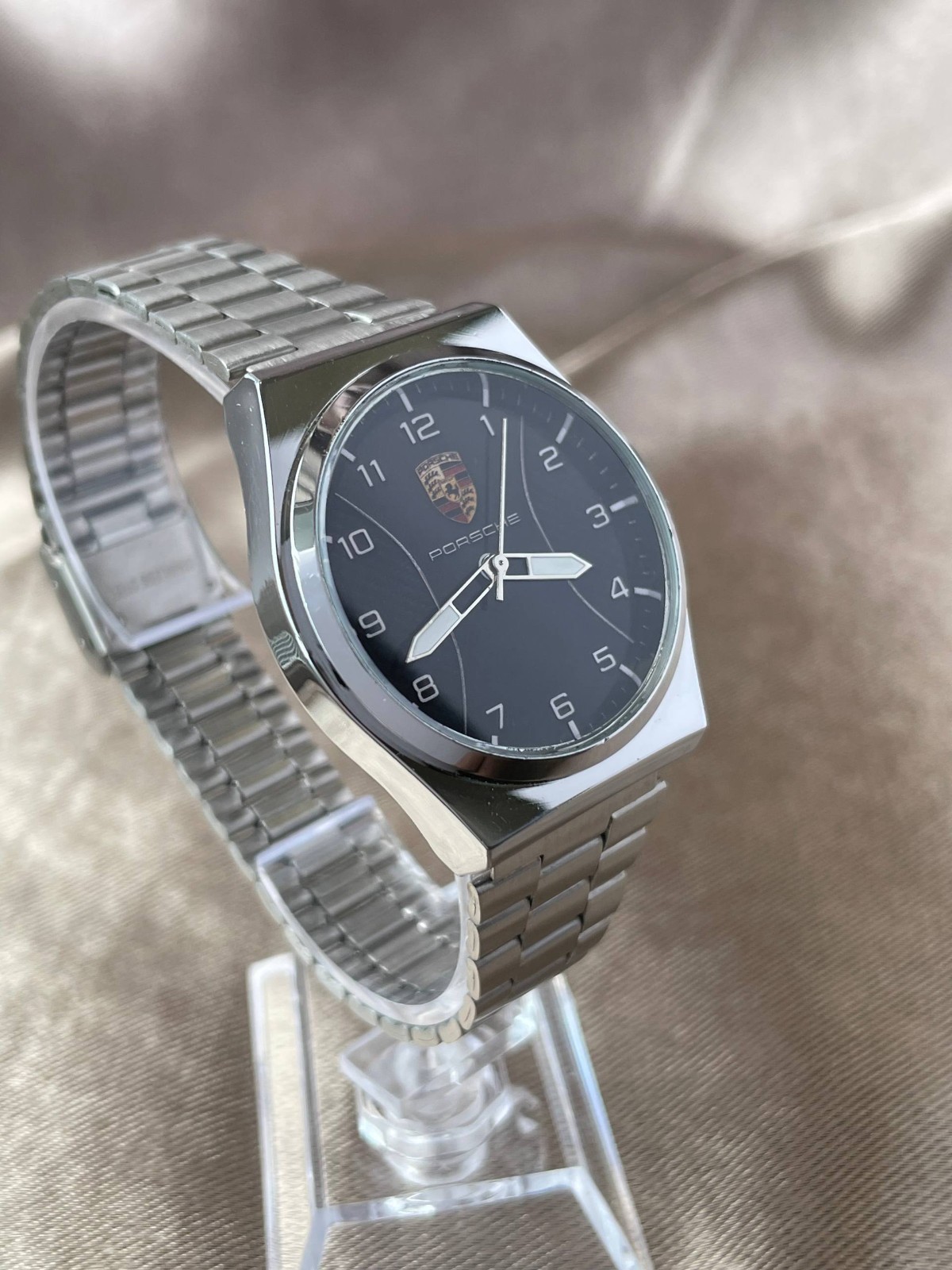 Porsche, handmade watch, quartz movement, Porsche