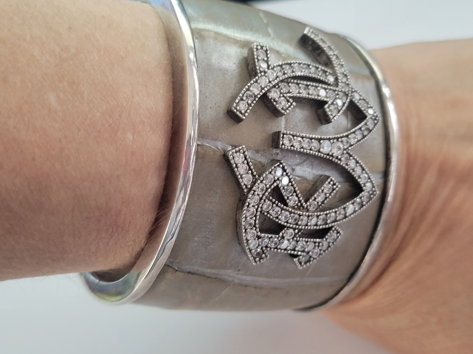 RALPH LAUREN Purple Label 925 Cuff alligator Crystal Taupe beige Bracelet RARE