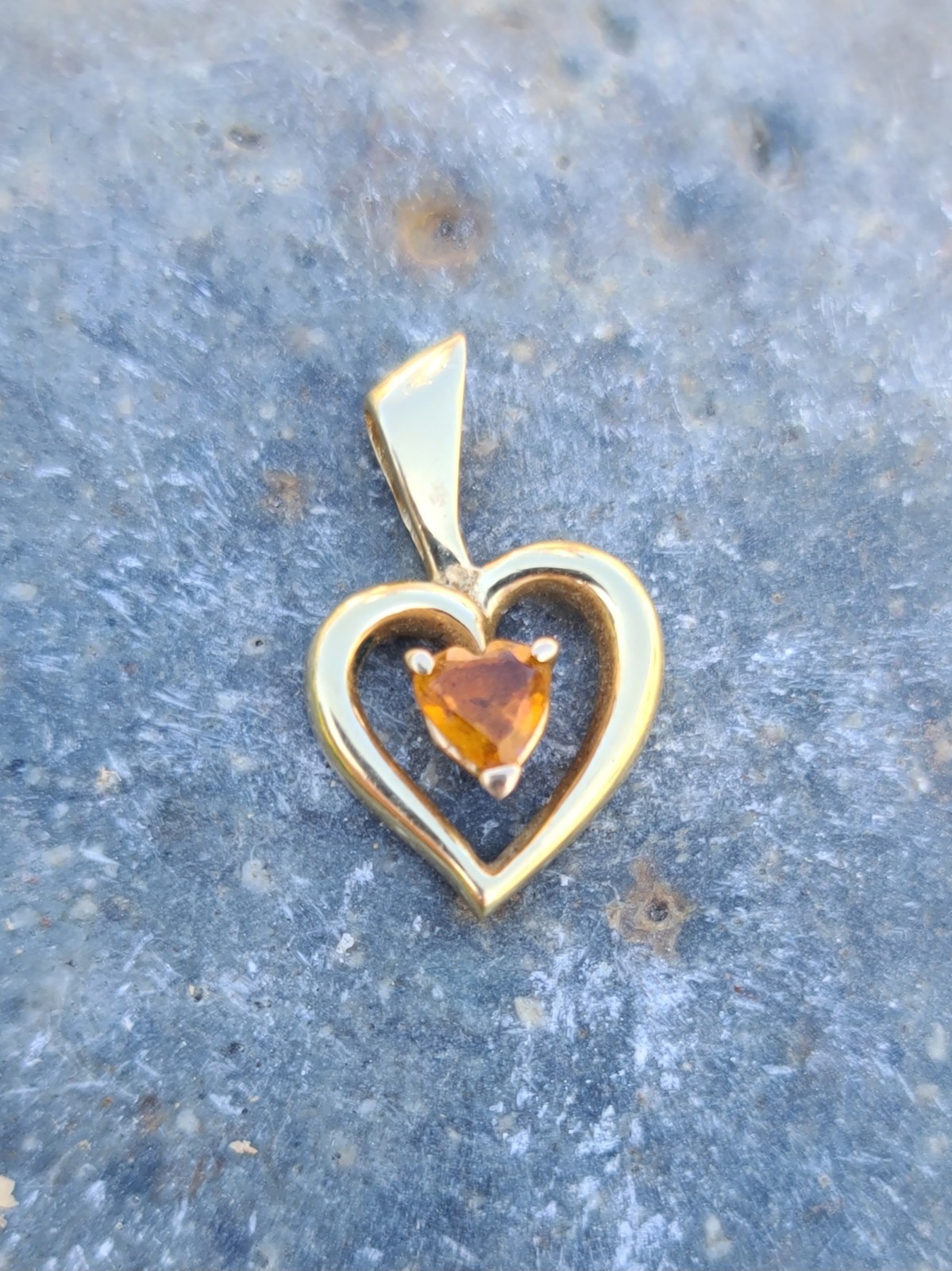 14k Solid Yellow Gold Orange Citrine Heart Charm Necklace Pendant 2grams